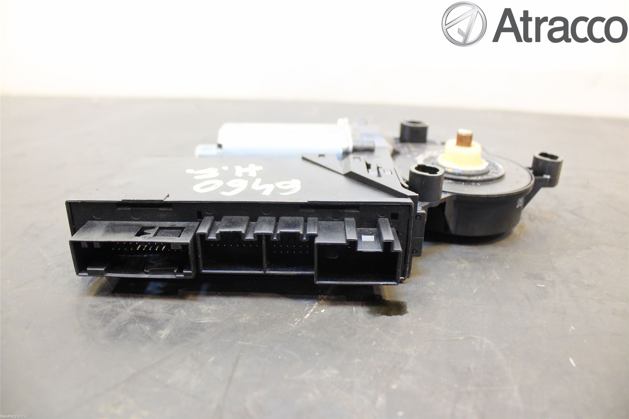 Audi A4/S4 05-07 Vindusheismotor