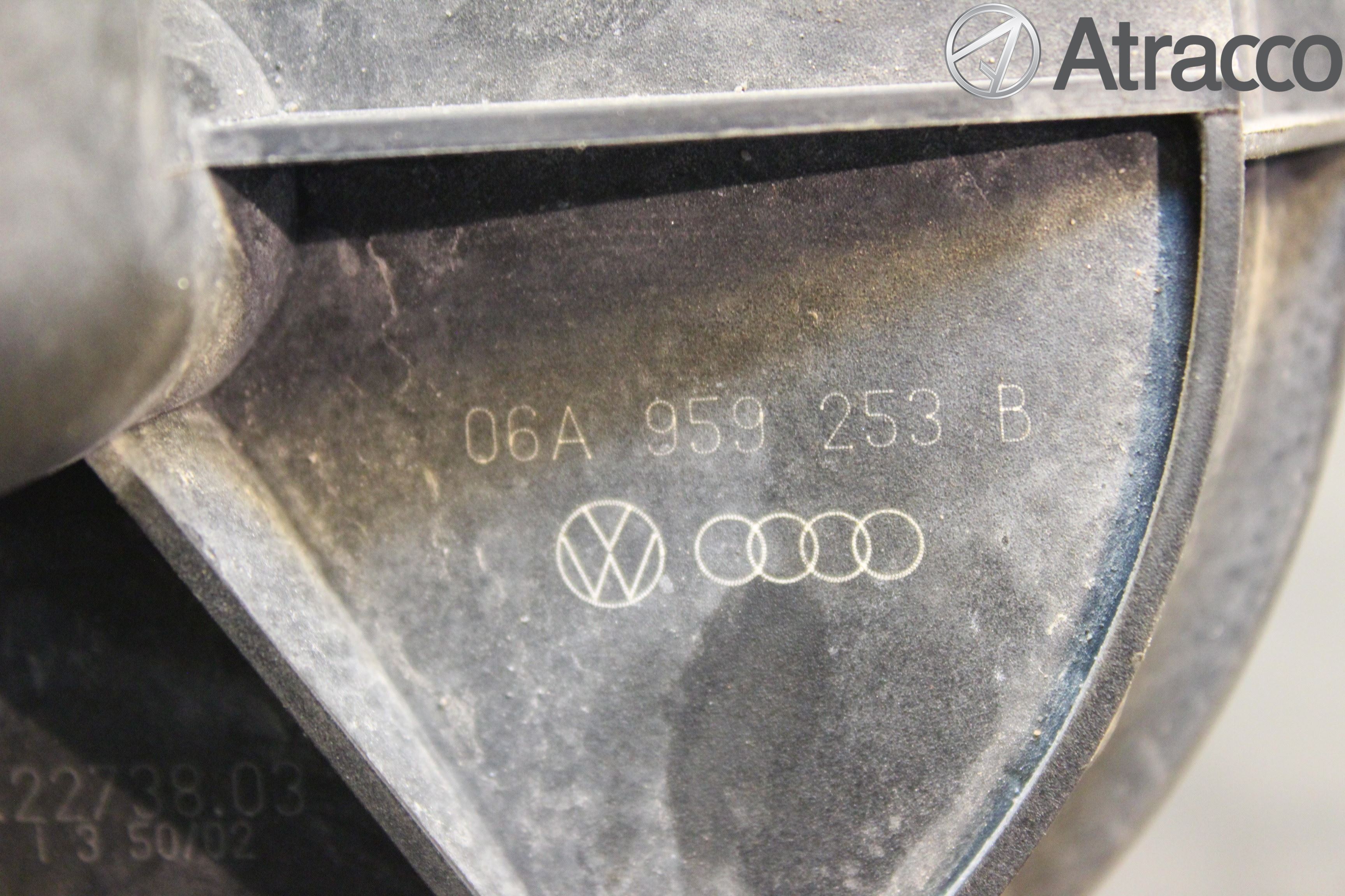 Volkswagen VW PASSAT 01-05 Luftpumpe - Eksosrensing