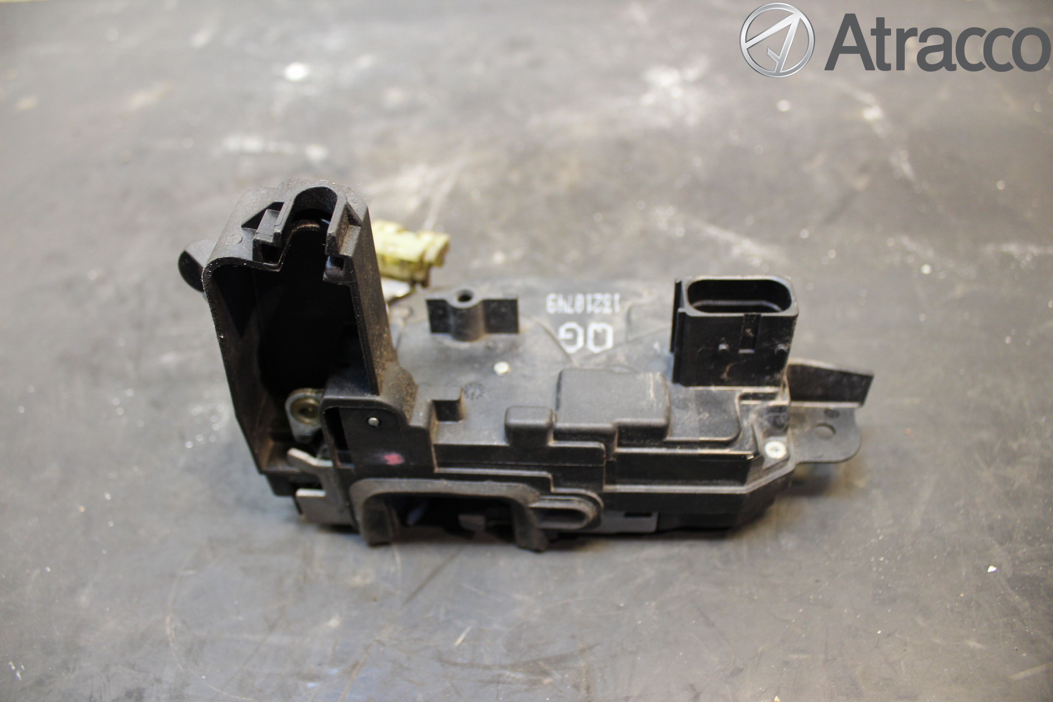 Opel ASTRA H 04-12 Dørlås - Låsekasse