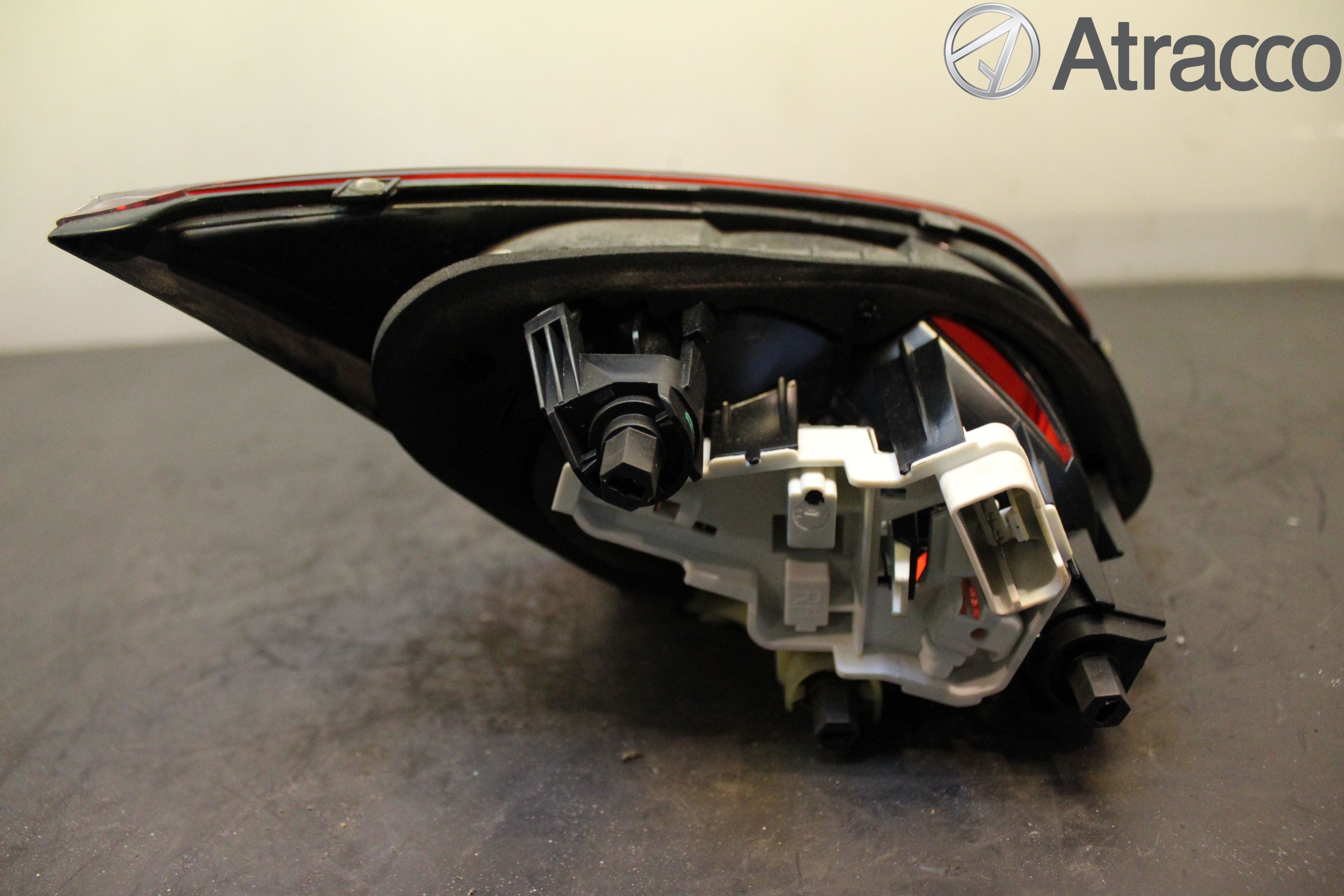 Volkswagen VW PASSAT CC 08-16 Baklykt Høyre  På Luke(Indre)