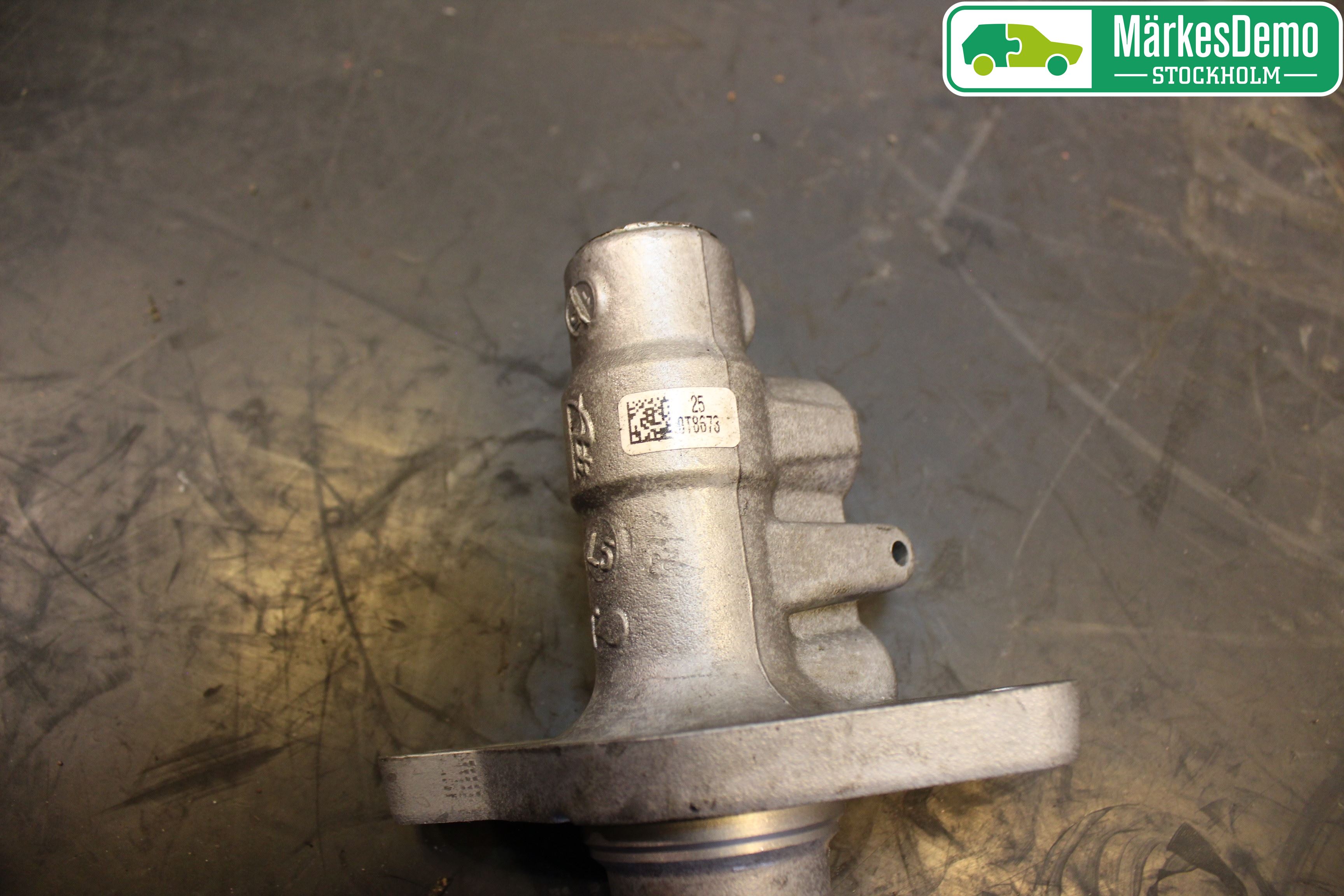Toyota YARIS XP130 12-14 Brems Hovedsylinder