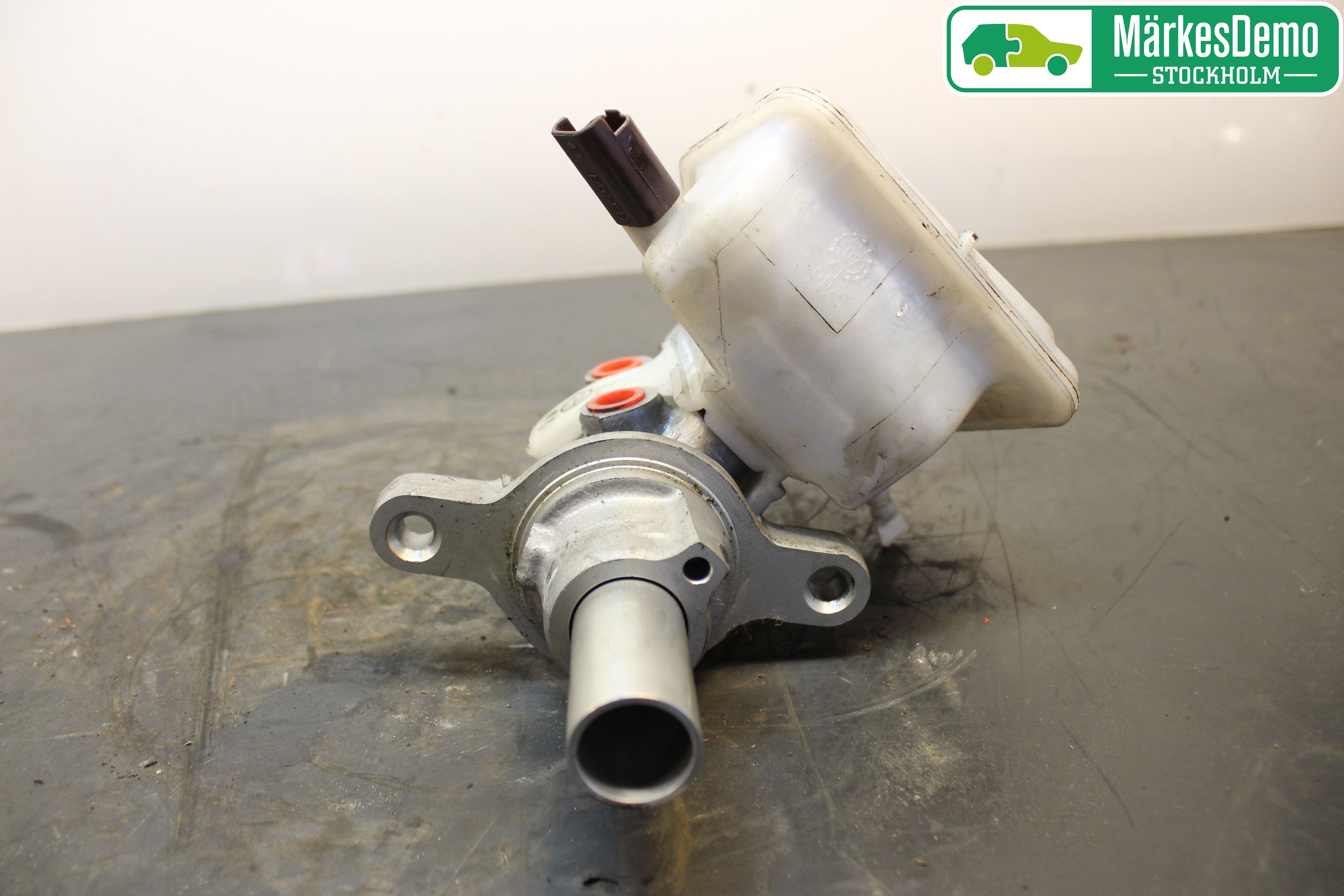 Citroen C4 I   05-10 Brems Hovedsylinder