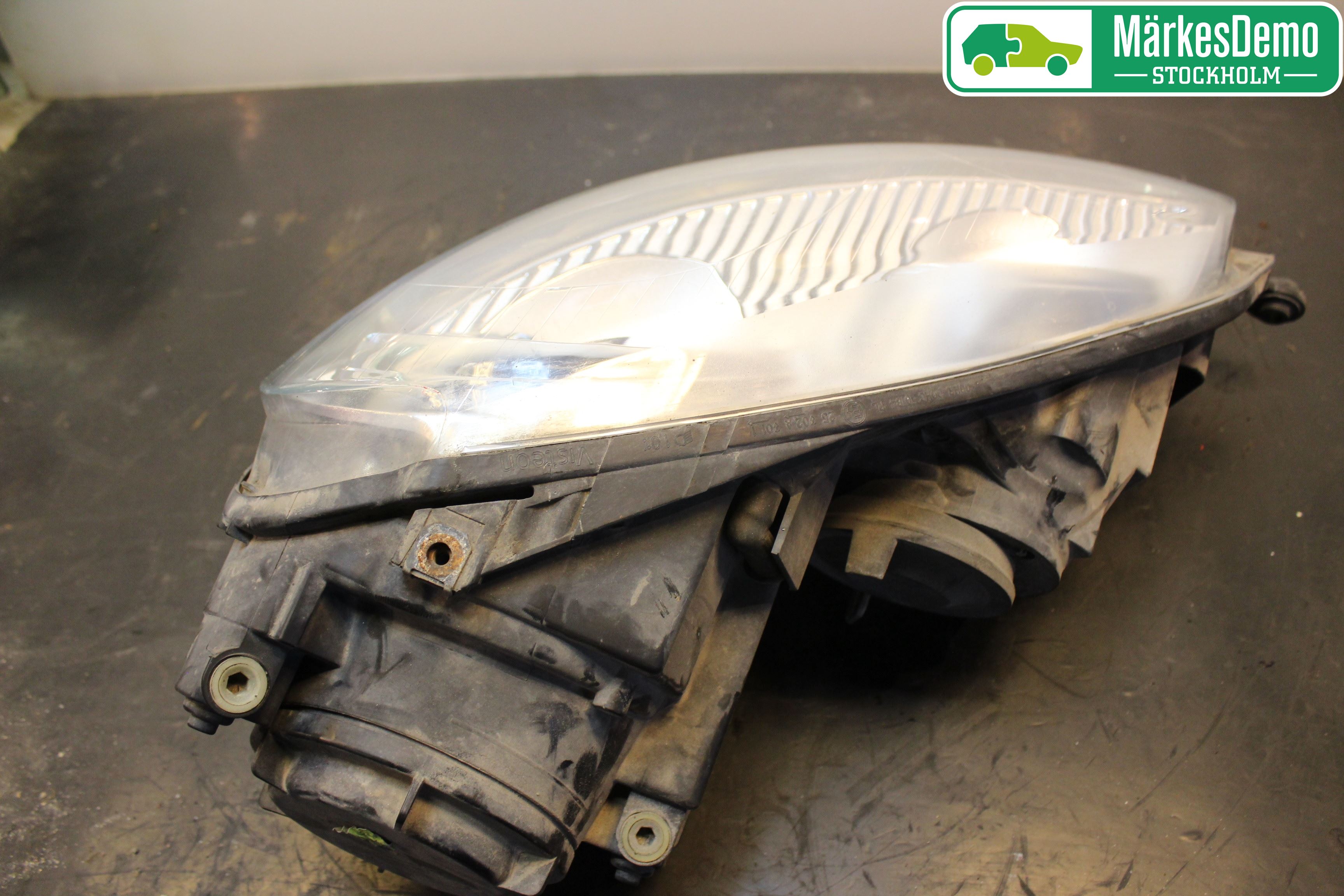 Volkswagen VW GOLF V 04-09 Frontlykt Venstre