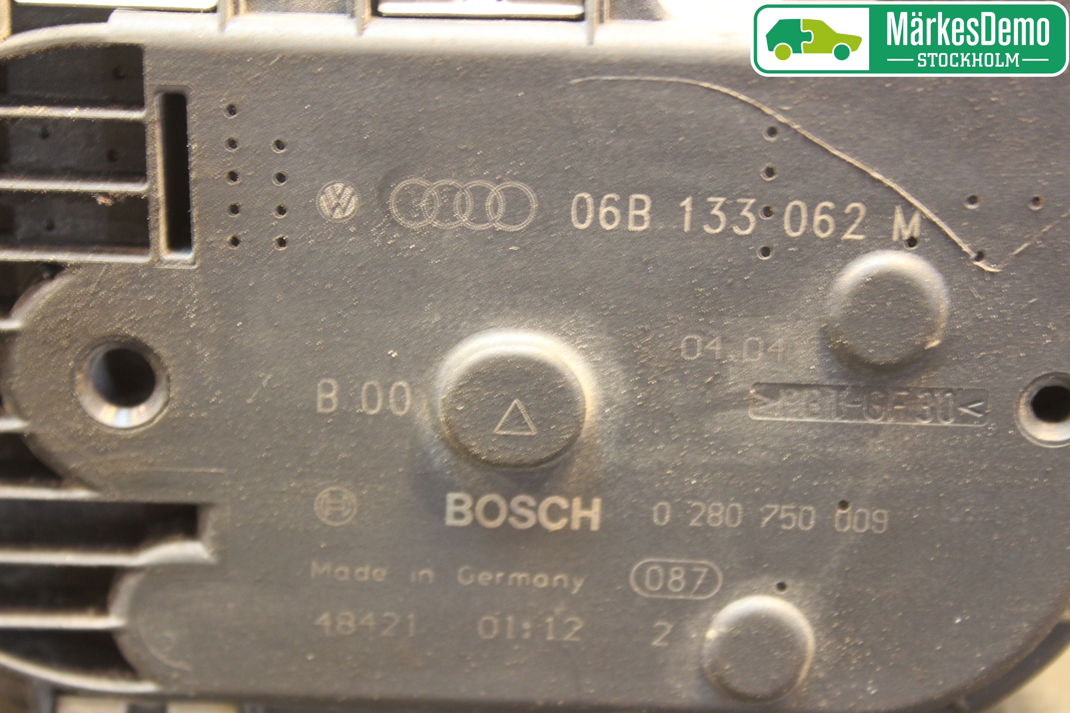 Volkswagen VW PASSAT 01-05 Inns Spjeldhus