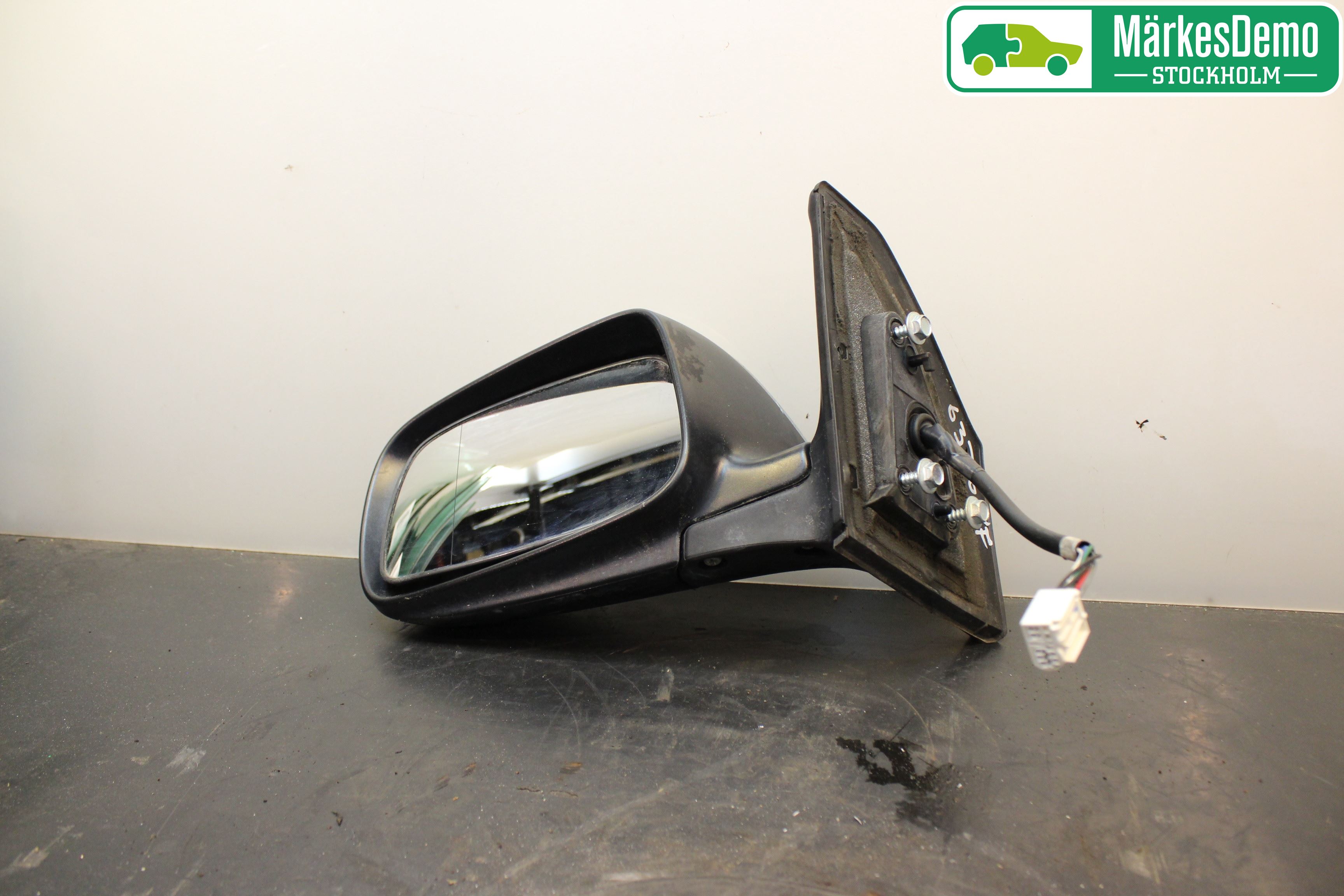 Toyota AVENSIS 03-06 Speil V M-El Justering