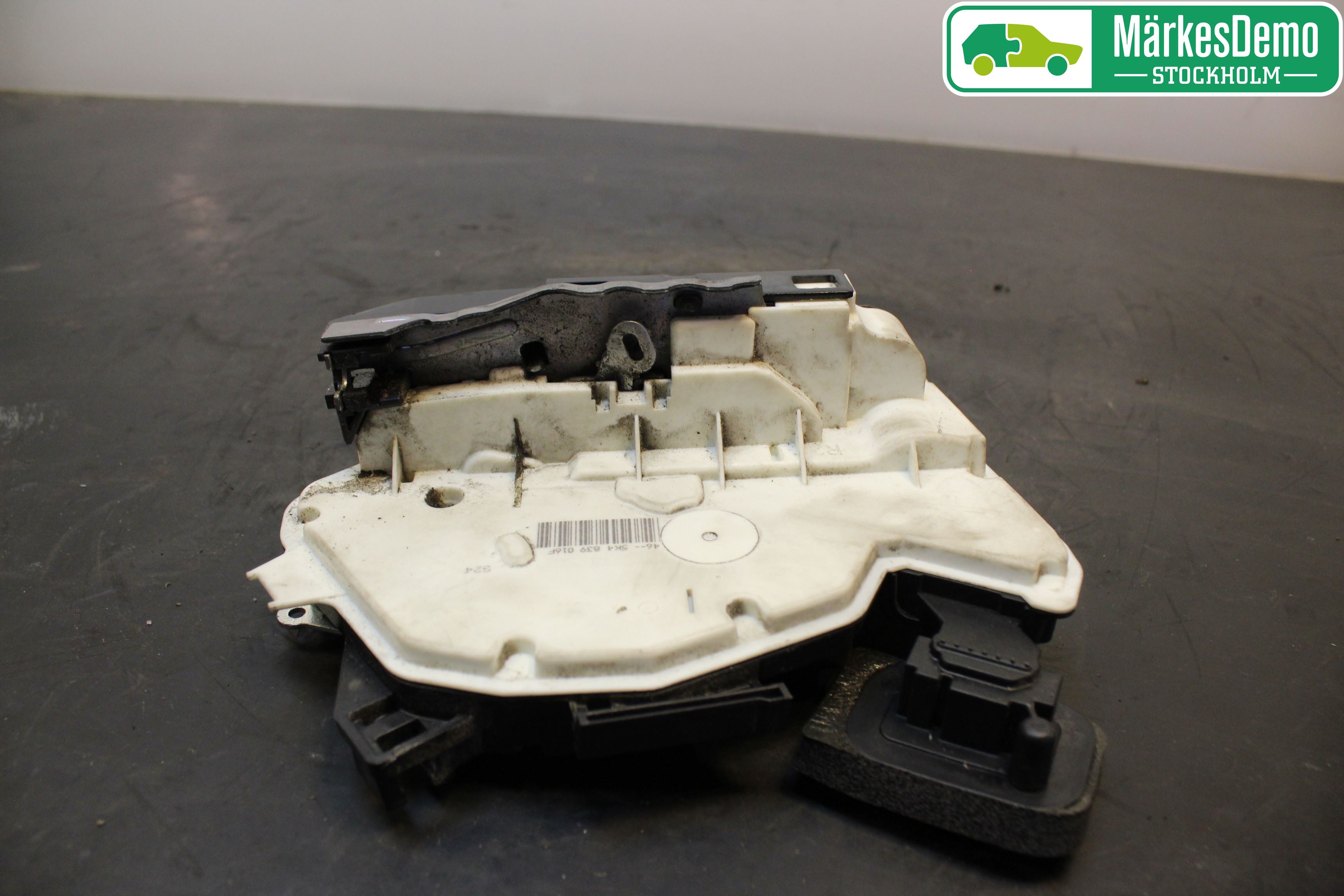 Volkswagen VW POLO 10-17 Dørlås - Låsekasse