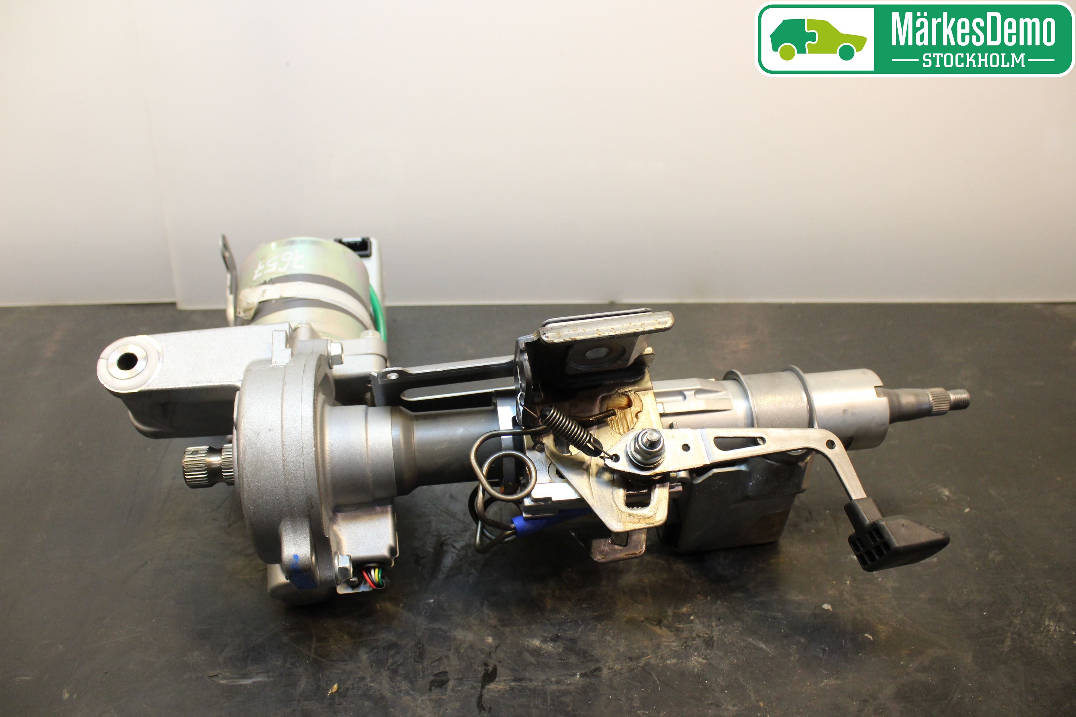 Lexus NX 300h 15-21 Rattakselaggregat Innebygd Servo