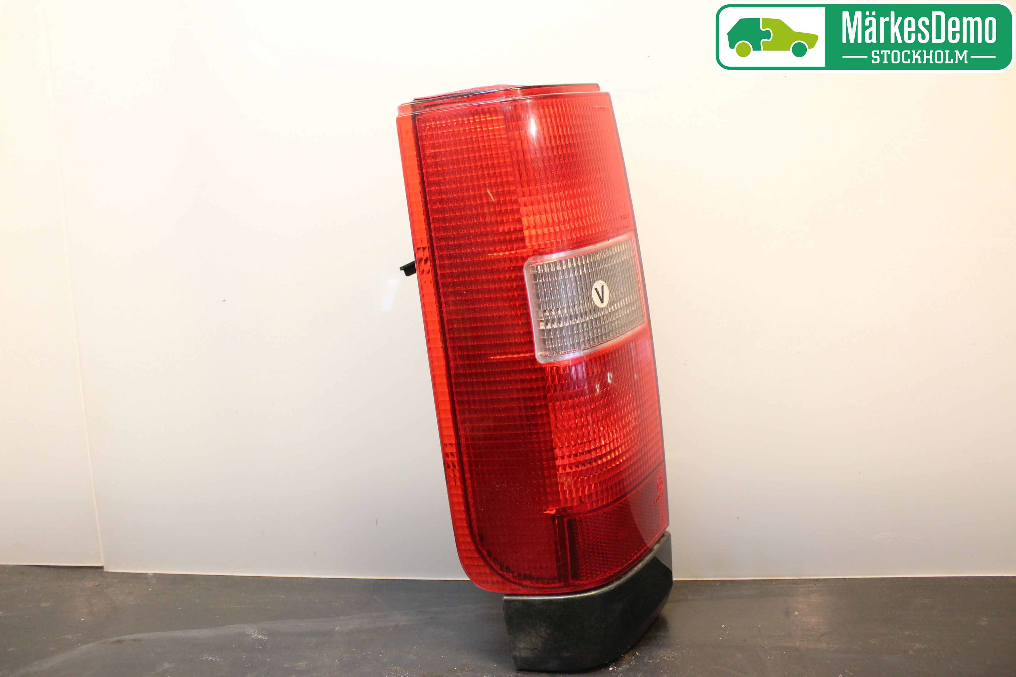 Volvo S70/V70/XC  97-00 Baklykt Venstre