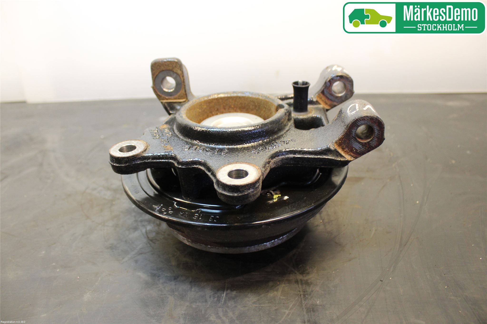 Mercedes-Benz MB VITO/V-KLASS (W640,W447,W448) 14- Hjullagerhus Bak Venstre