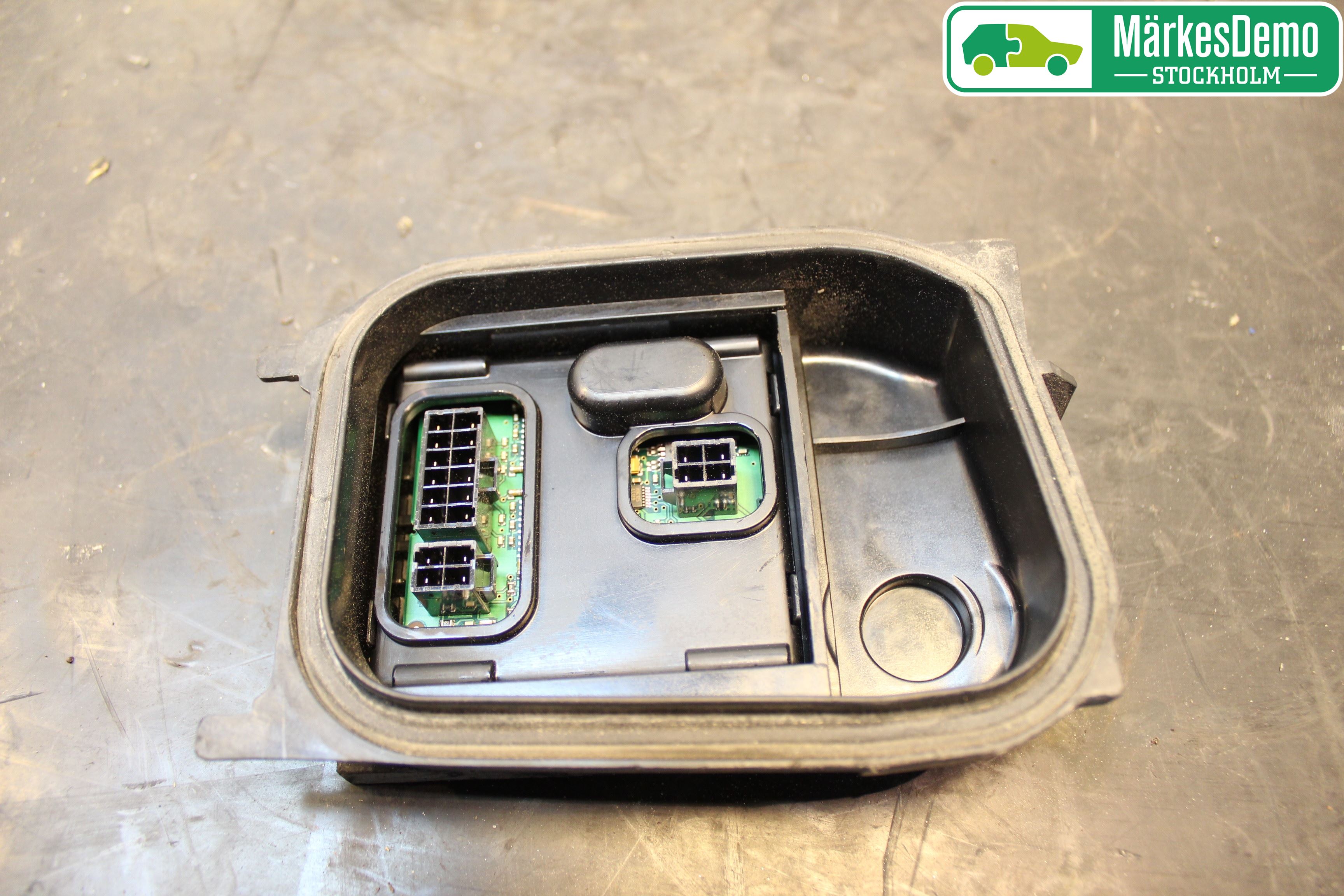 Volkswagen VW PASSAT 05-11 Styreenhet Xenon