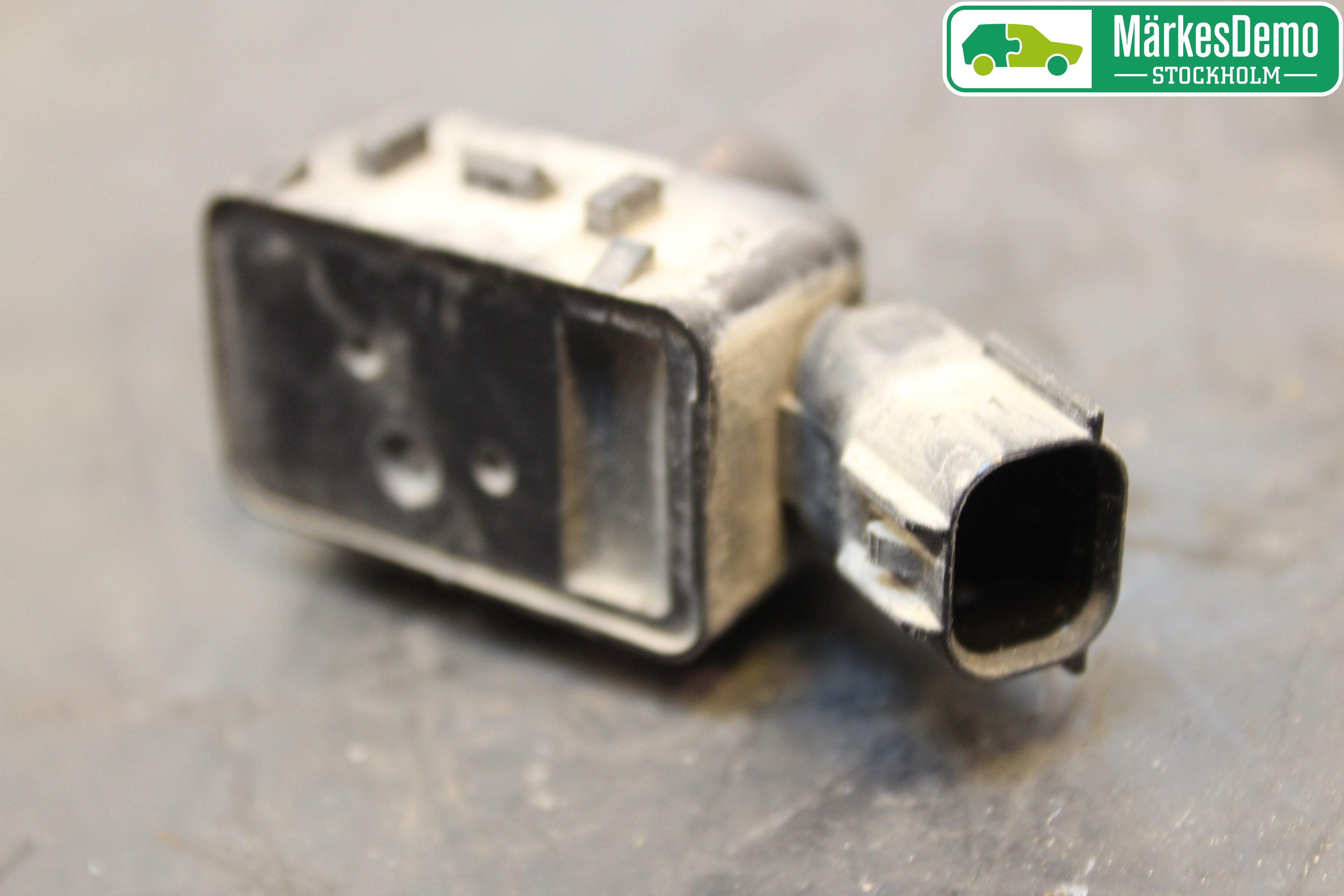 Toyota PRIUS (ZVW50) 16-21 Sensor Parkering Front