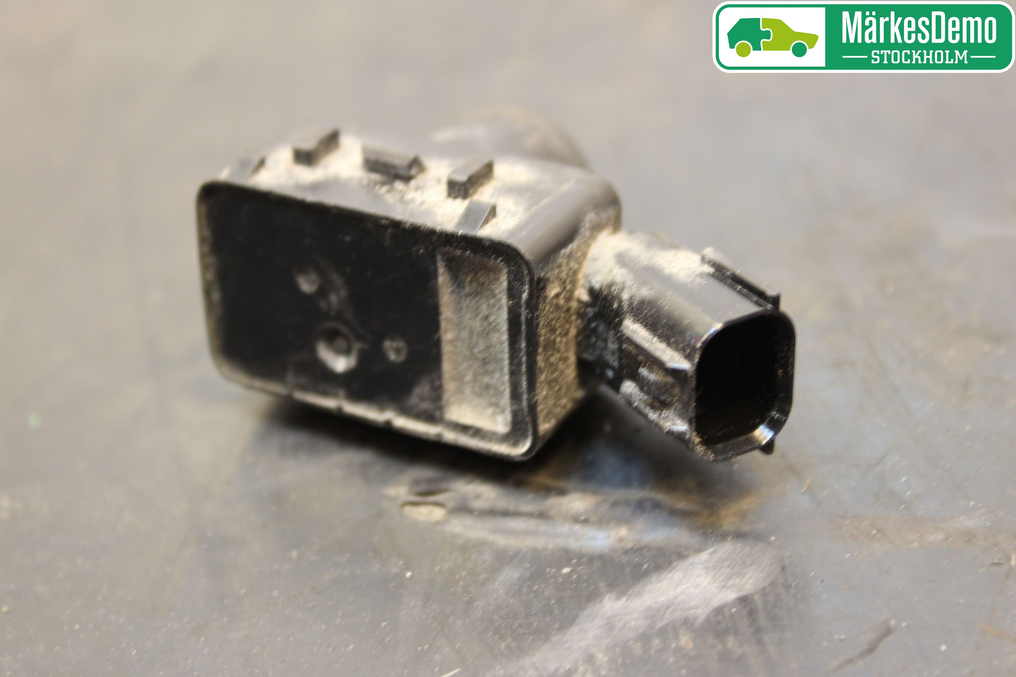 Toyota PRIUS (ZVW50) 16-21 Sensor Parkering Front