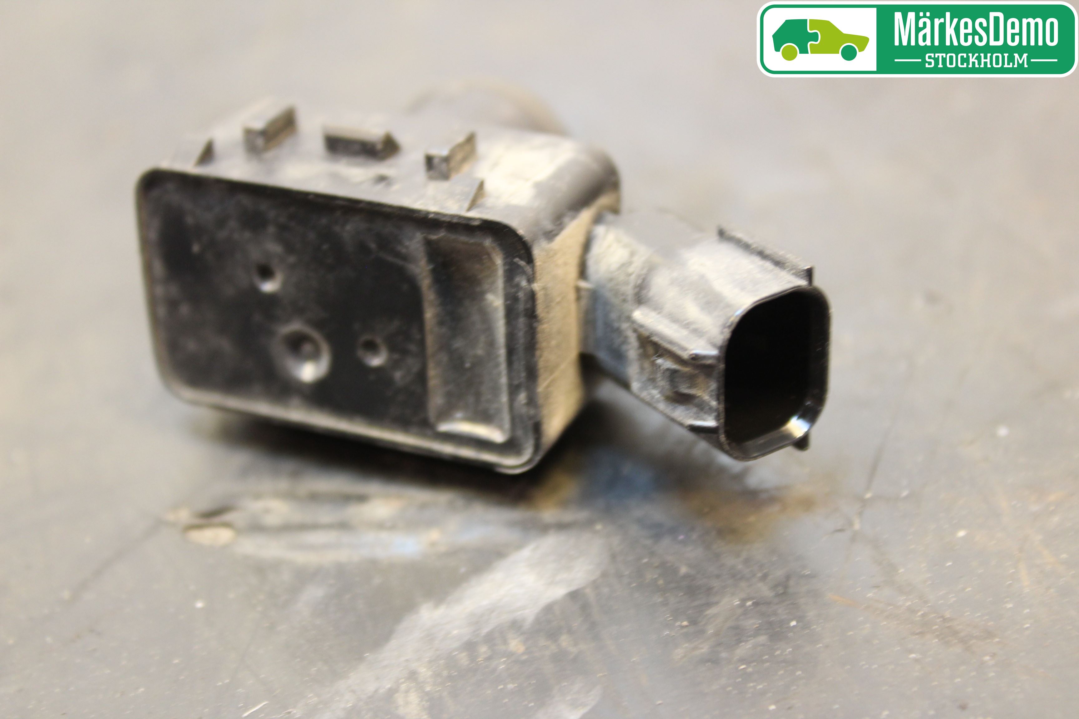 Toyota PRIUS (ZVW50) 16-21 Sensor Parkering Front