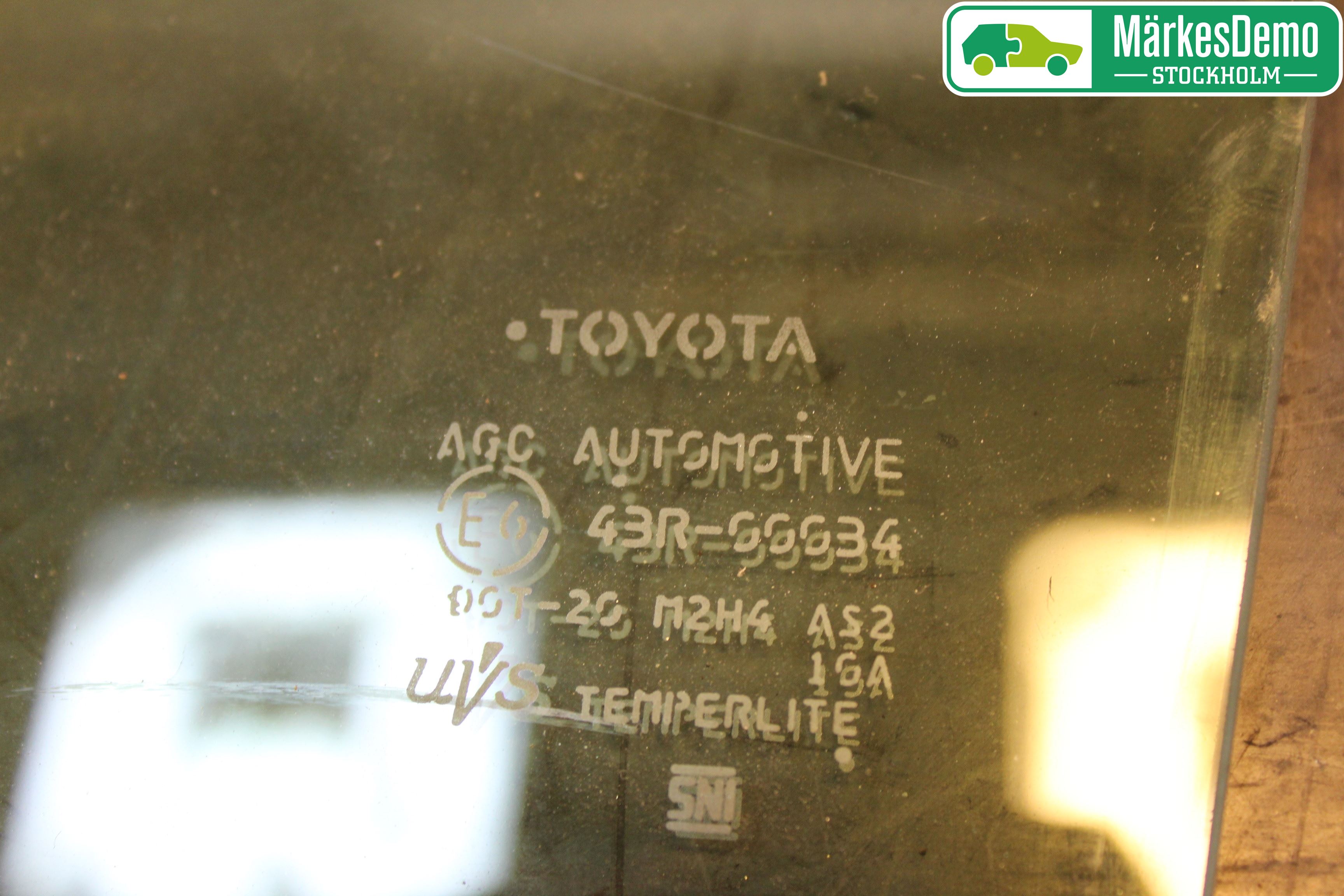 Toyota PRIUS (ZVW50) 16-21 Dørrute Foran Høyre Trekant