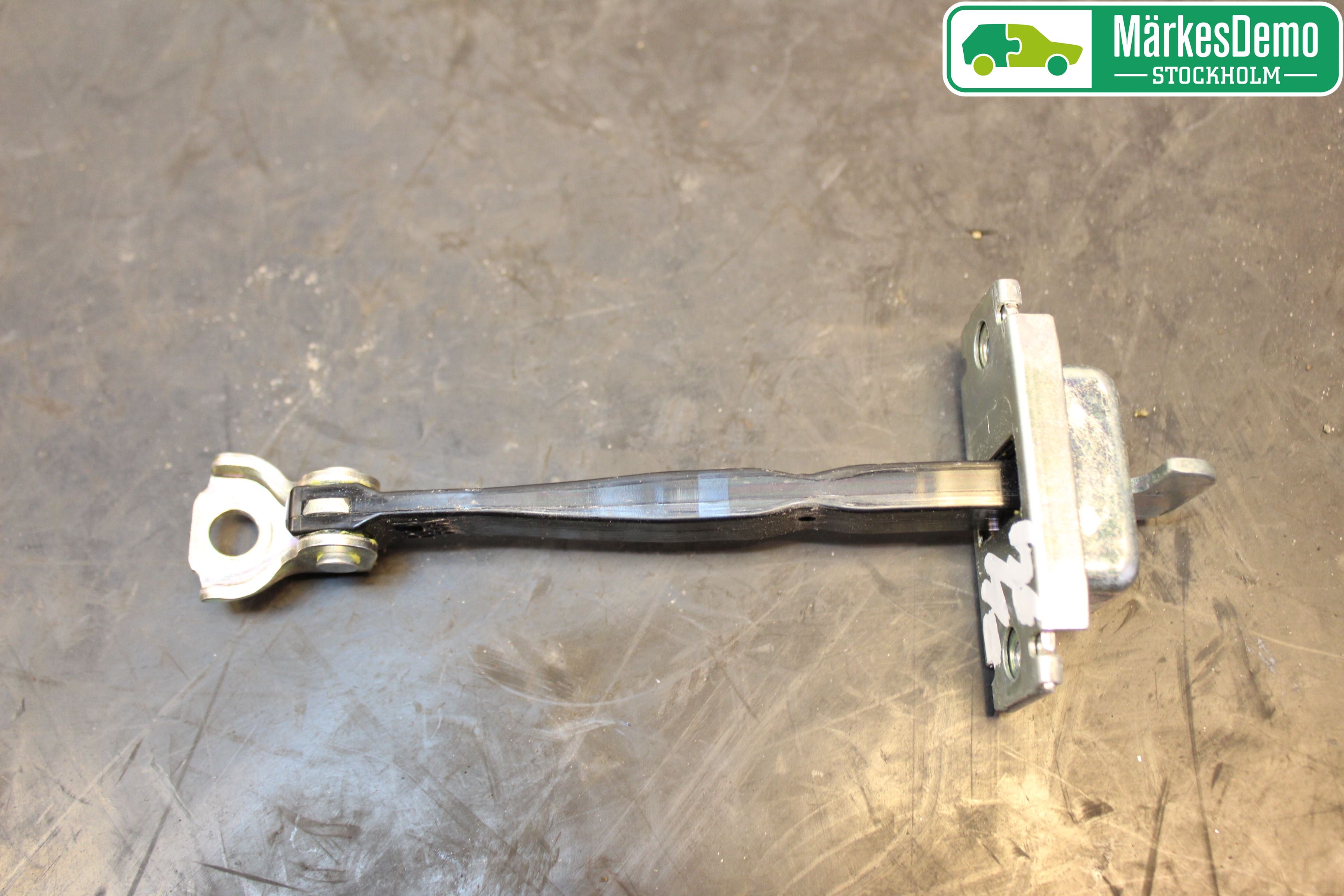 Toyota PRIUS (ZVW50) 16-21 Dørstopper