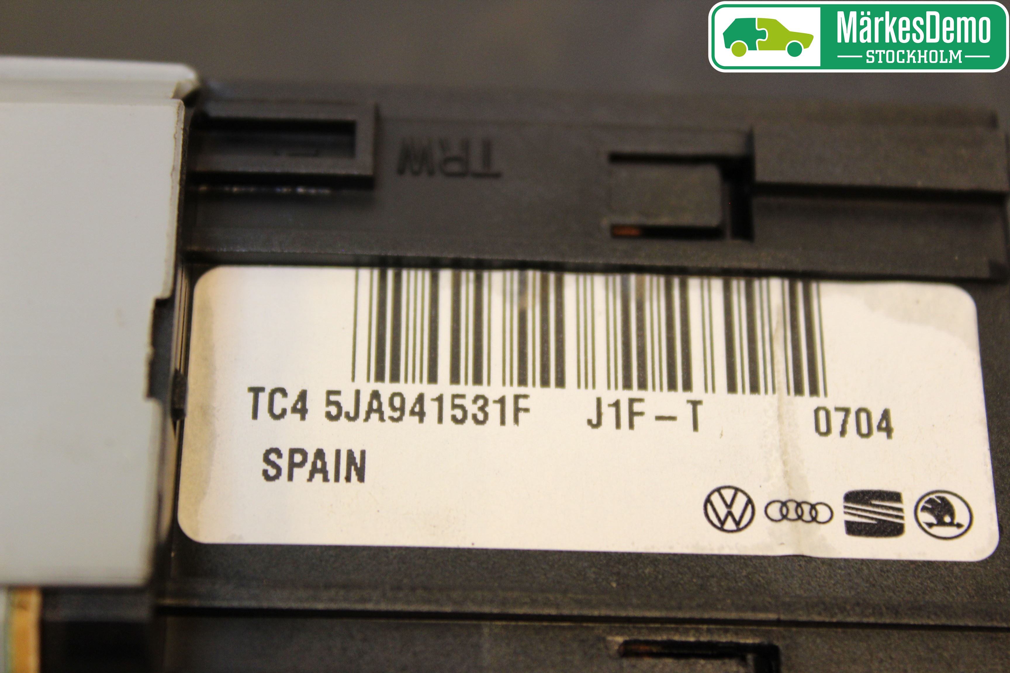 Skoda RAPID Bryter Hovedlys