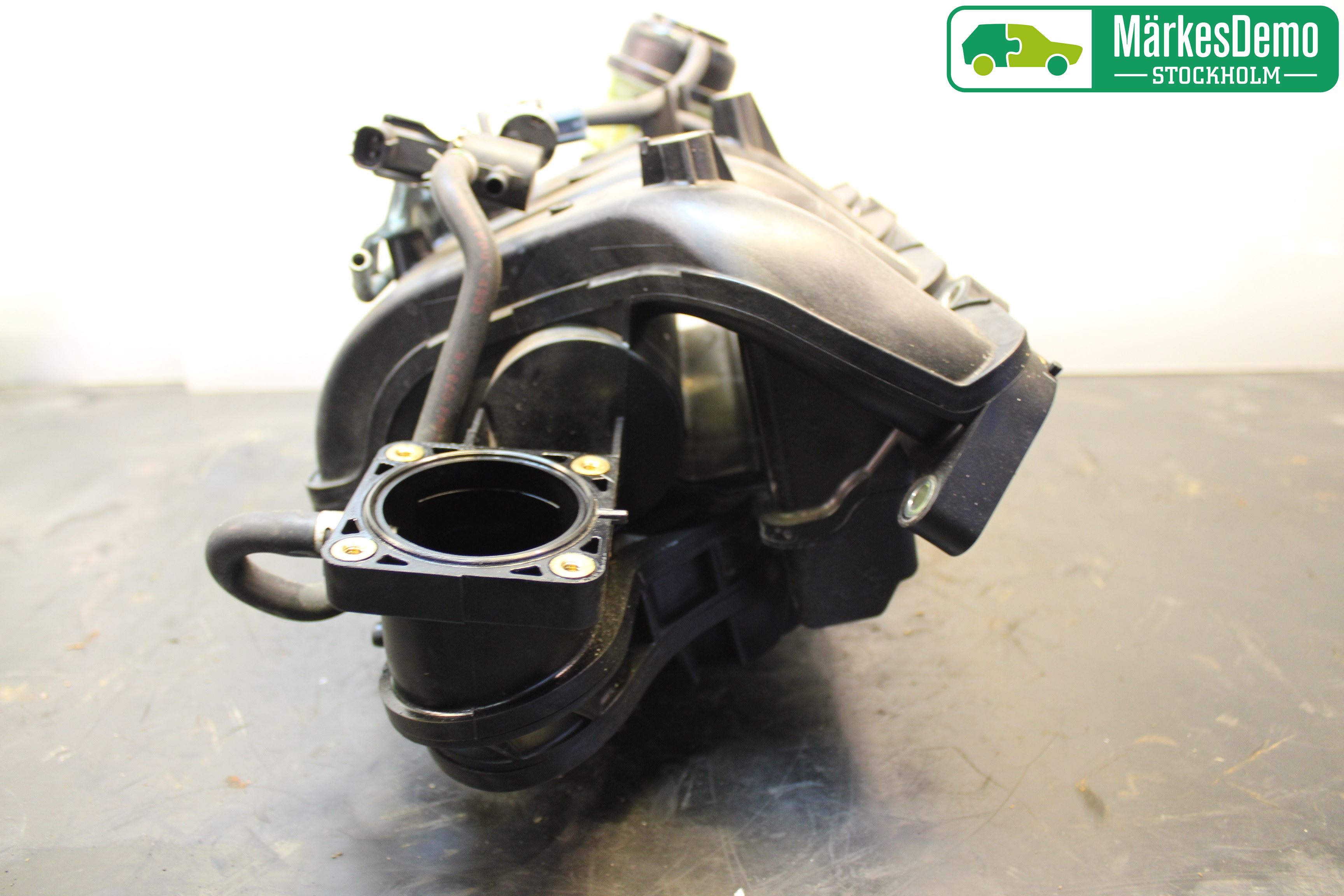 Suzuki GRAND VITARA II 06-14 Innsugningsmanifold