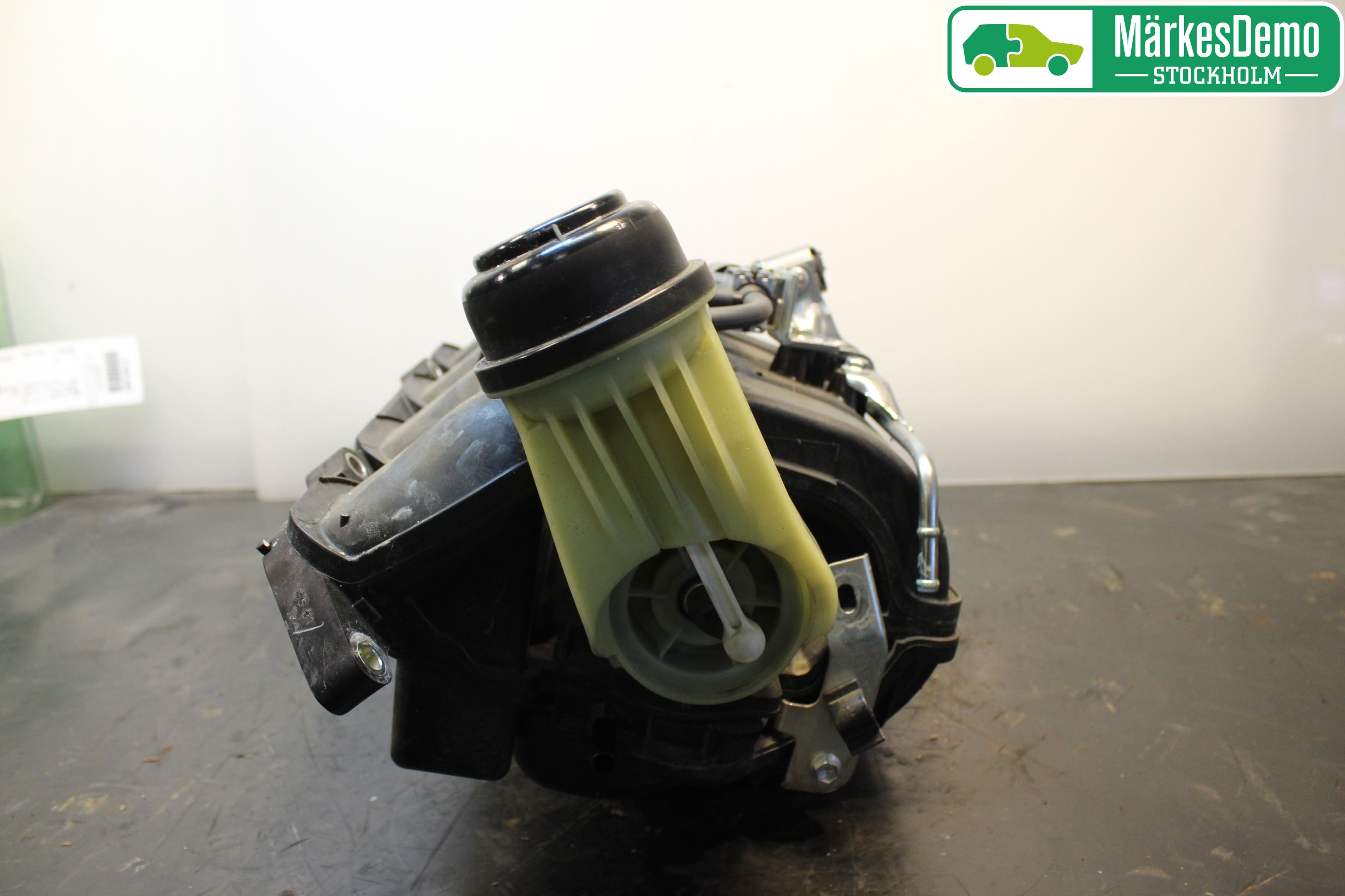 Suzuki GRAND VITARA II 06-14 Innsugningsmanifold
