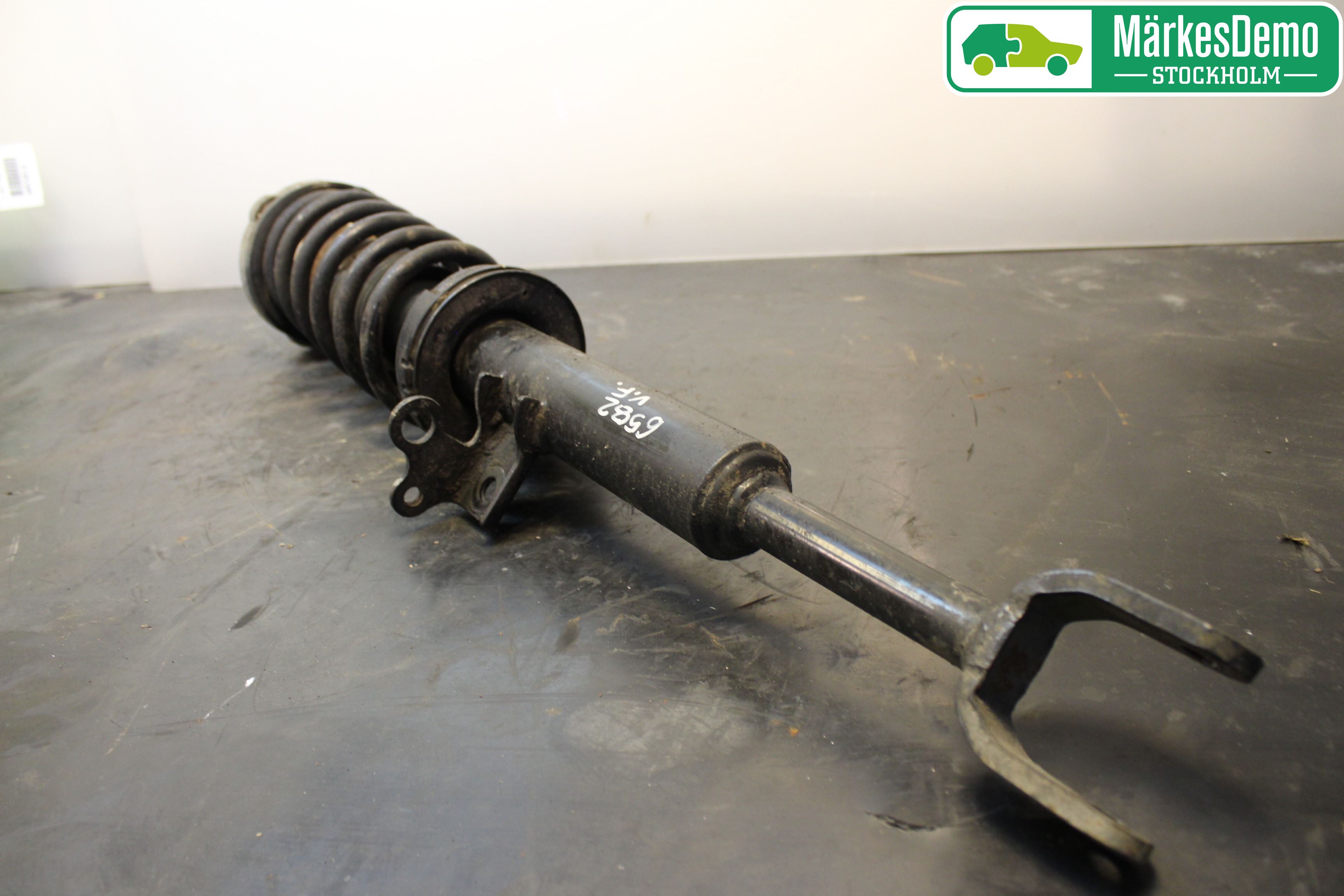 BMW 5 F10/F11/F18 09-17 Fjærbein Foran Venstre