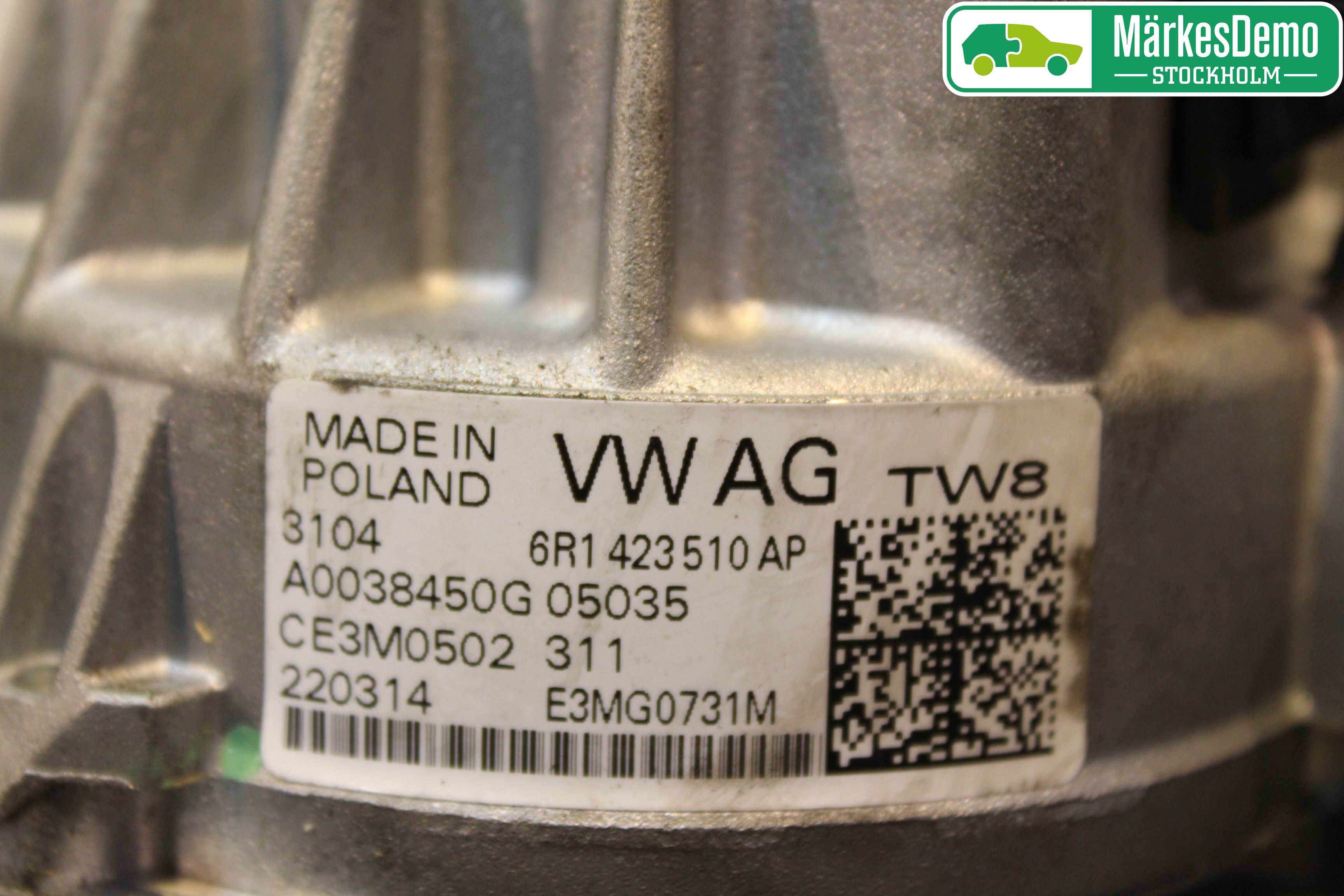 Skoda RAPID Rattakselaggregat Innebygd Servo