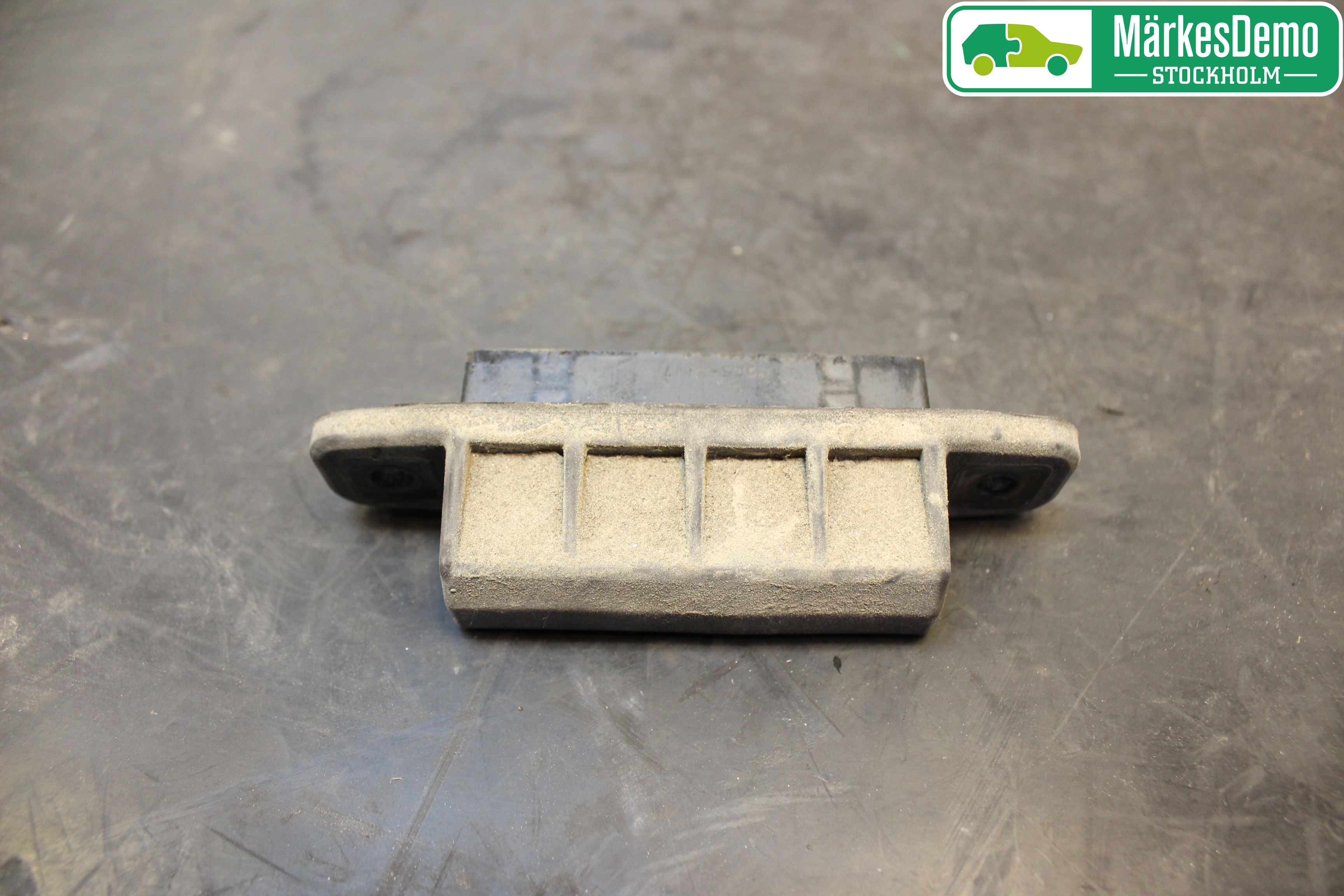 Toyota RAV4 13-18 Bakluke Handtak Ytre
