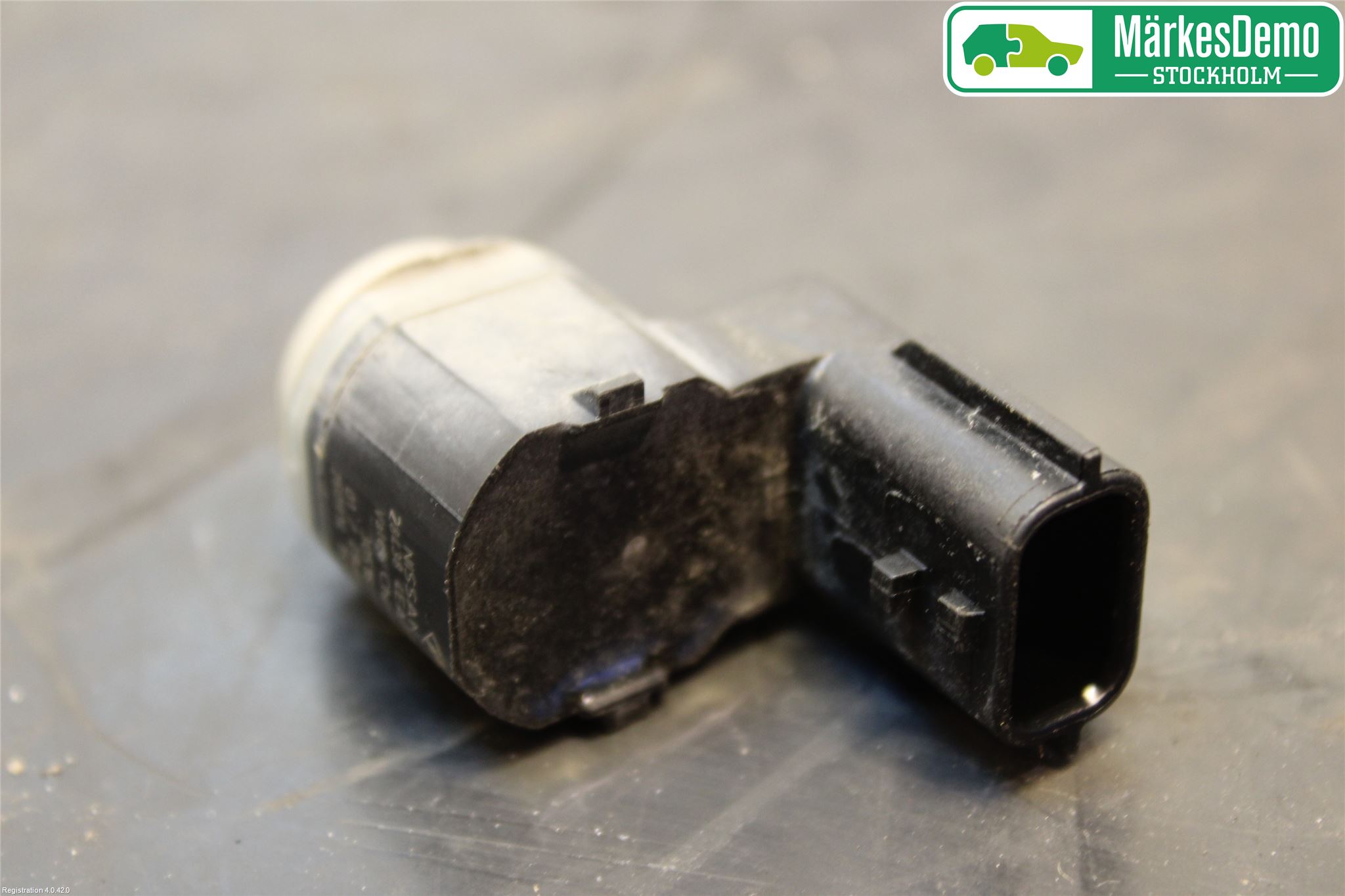 Nissan QASHQAI 14-17 Sensor Parkering Front