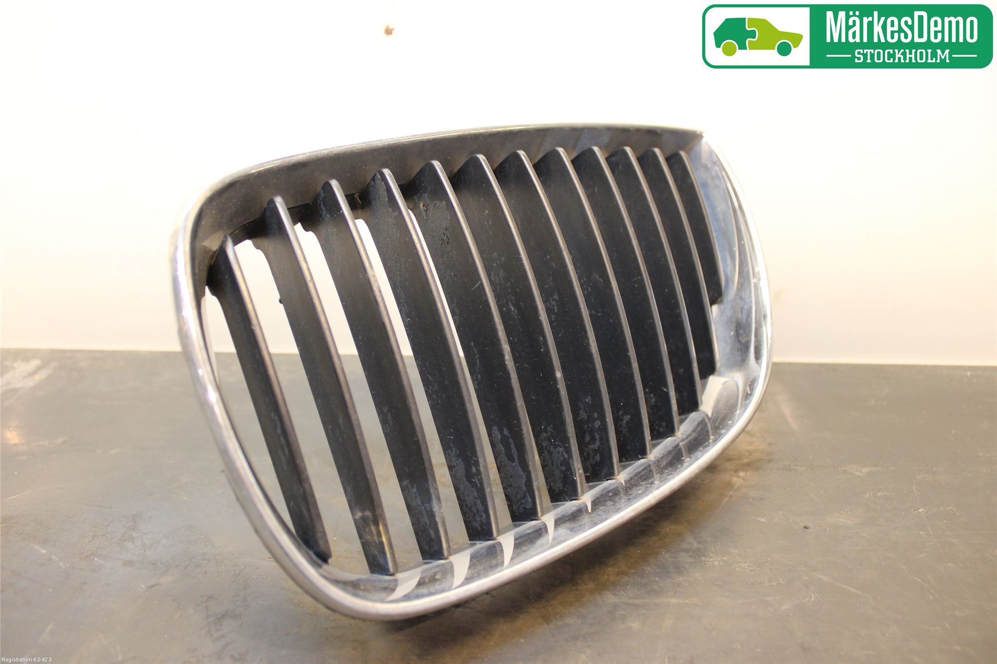 BMW 1 E87/81 5D/3D 03-11 Grilldel Venstre