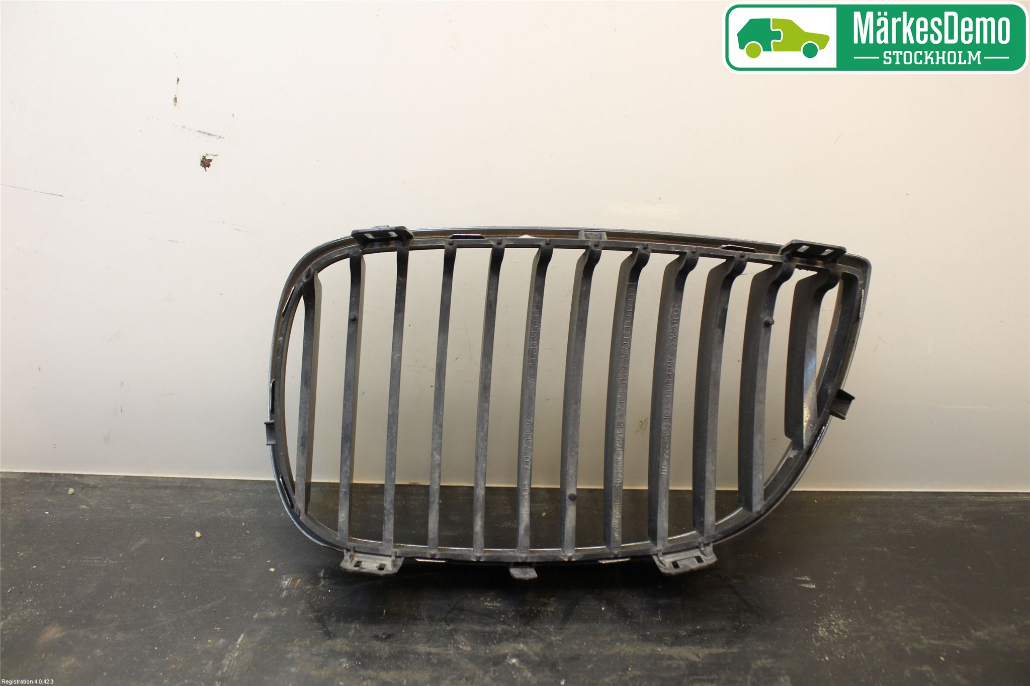 BMW 1 E87/81 5D/3D 03-11 Grilldel Høyre