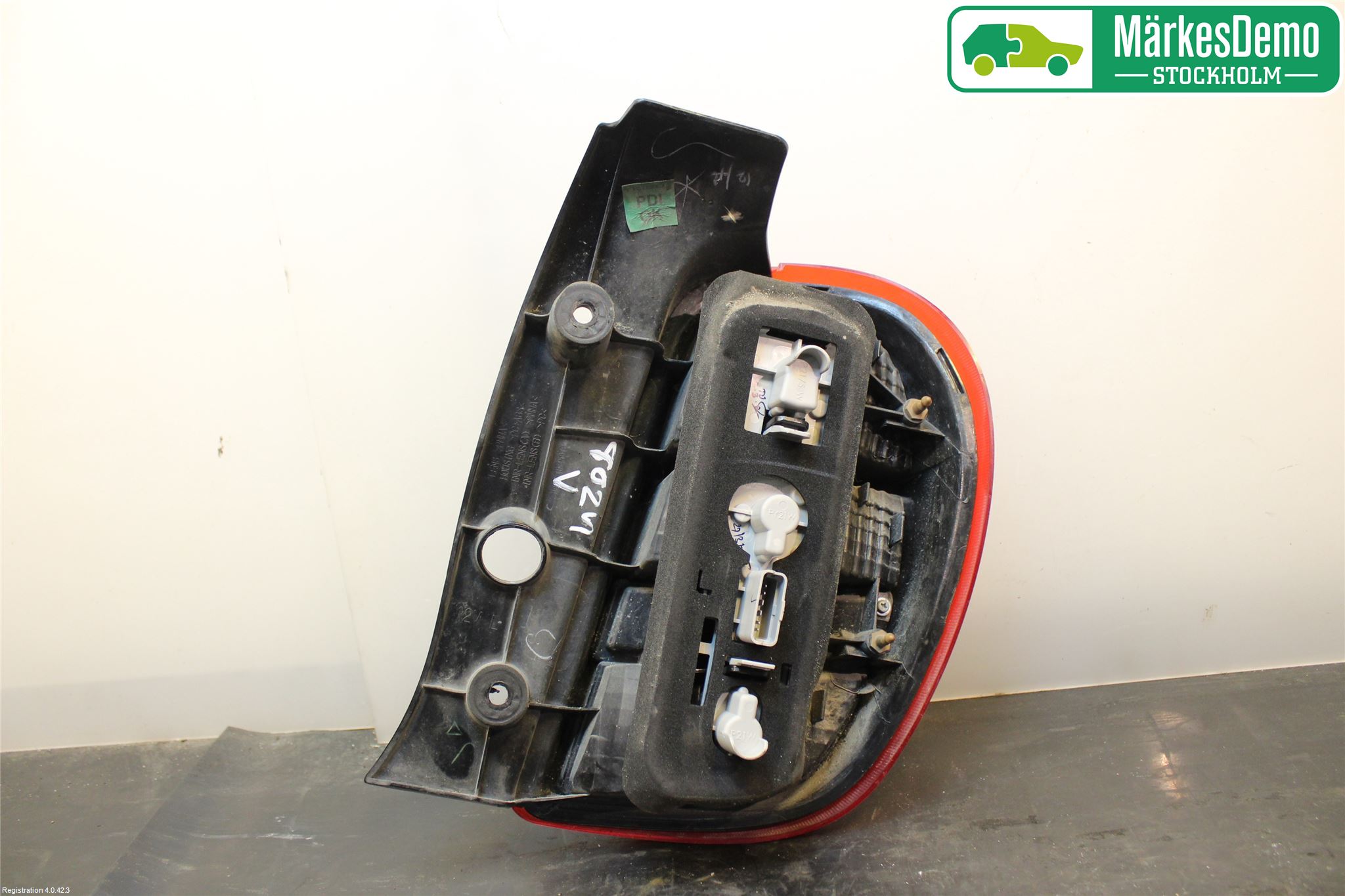 Nissan MICRA 11-16 Baklykt Venstre