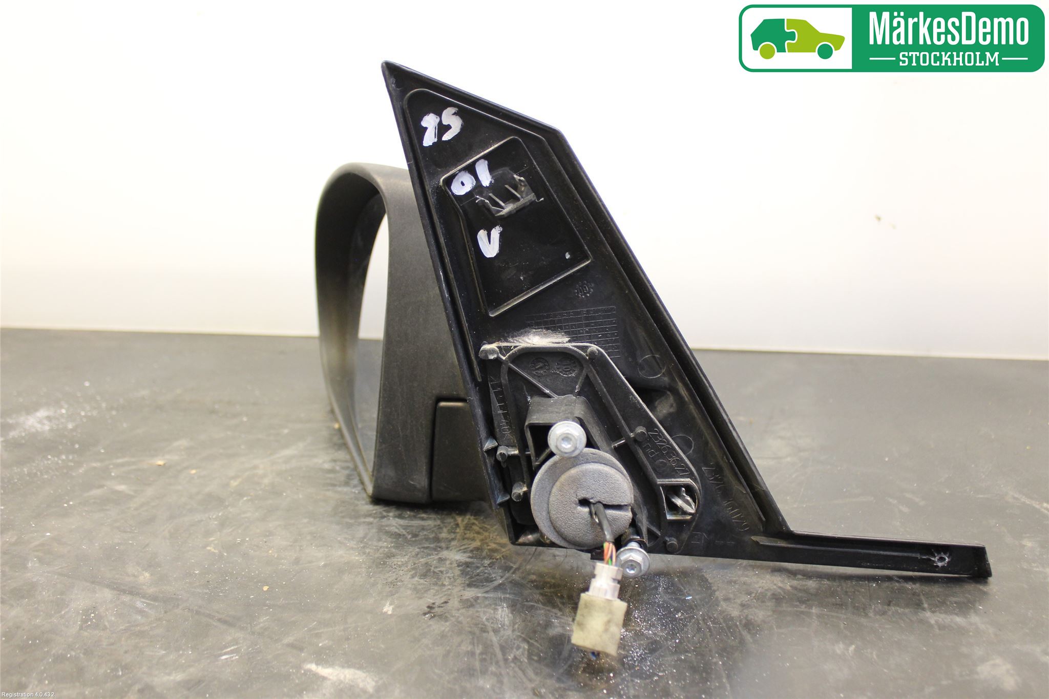 Mitsubishi COLT 09-13 Speil V M-El Justering