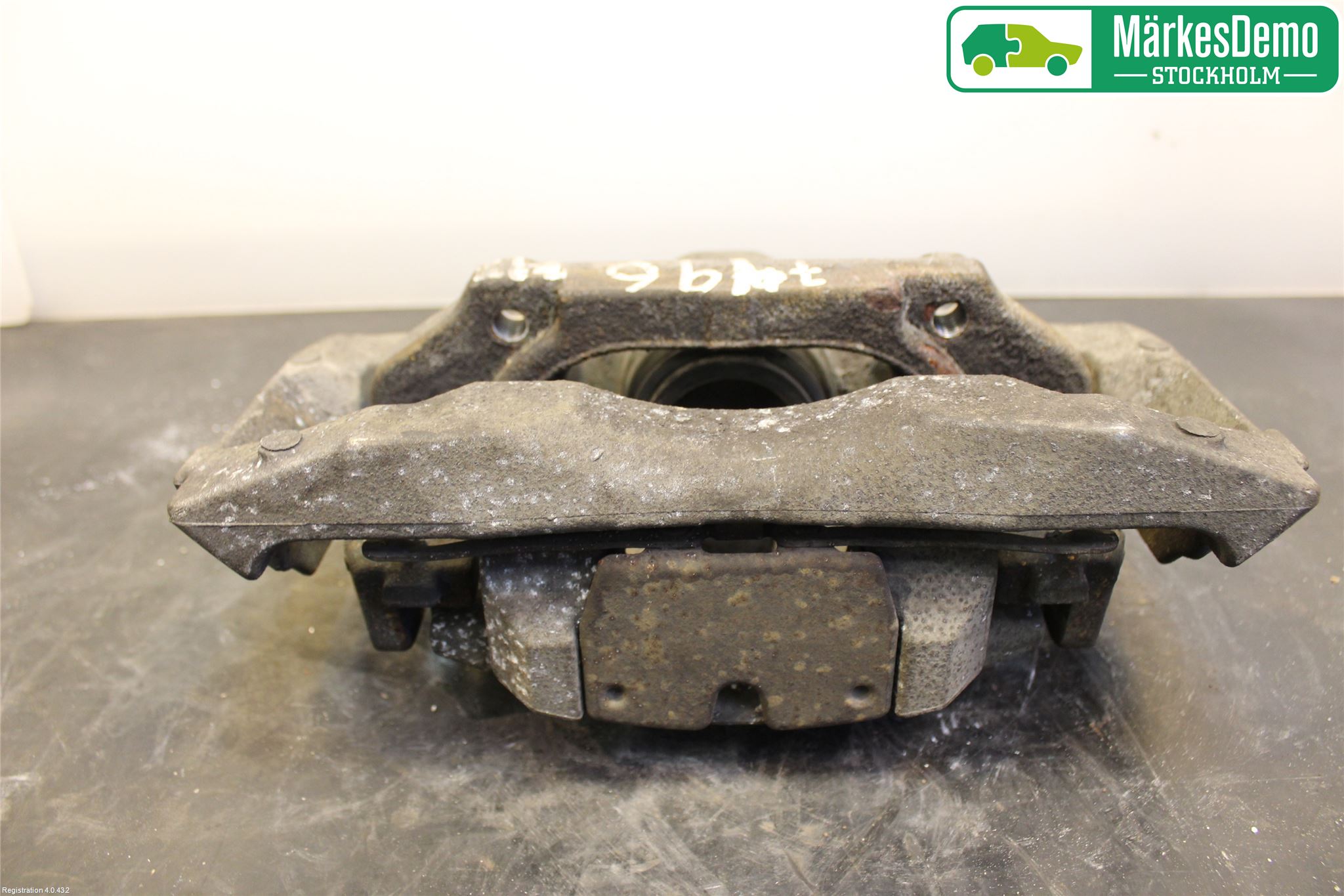 BMW 5 F10/F11/F18 09-17 Bremsecaliper Foran Høyre