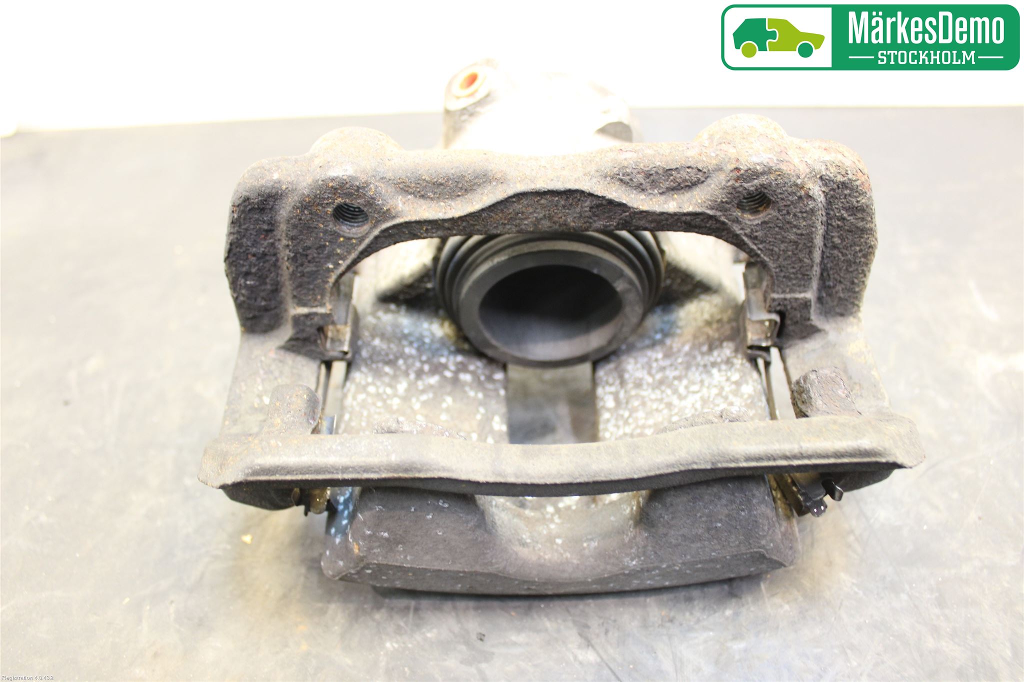 Mercedes-Benz MB C-KLASS (W204) 07-15 Bremsecaliper Foran Høyre