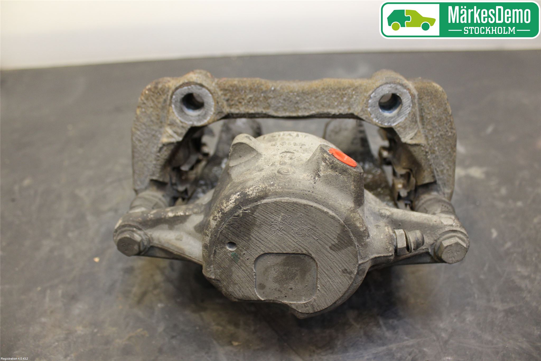 Mercedes-Benz MB C-KLASS (W204) 07-15 Bremsecaliper Foran Høyre