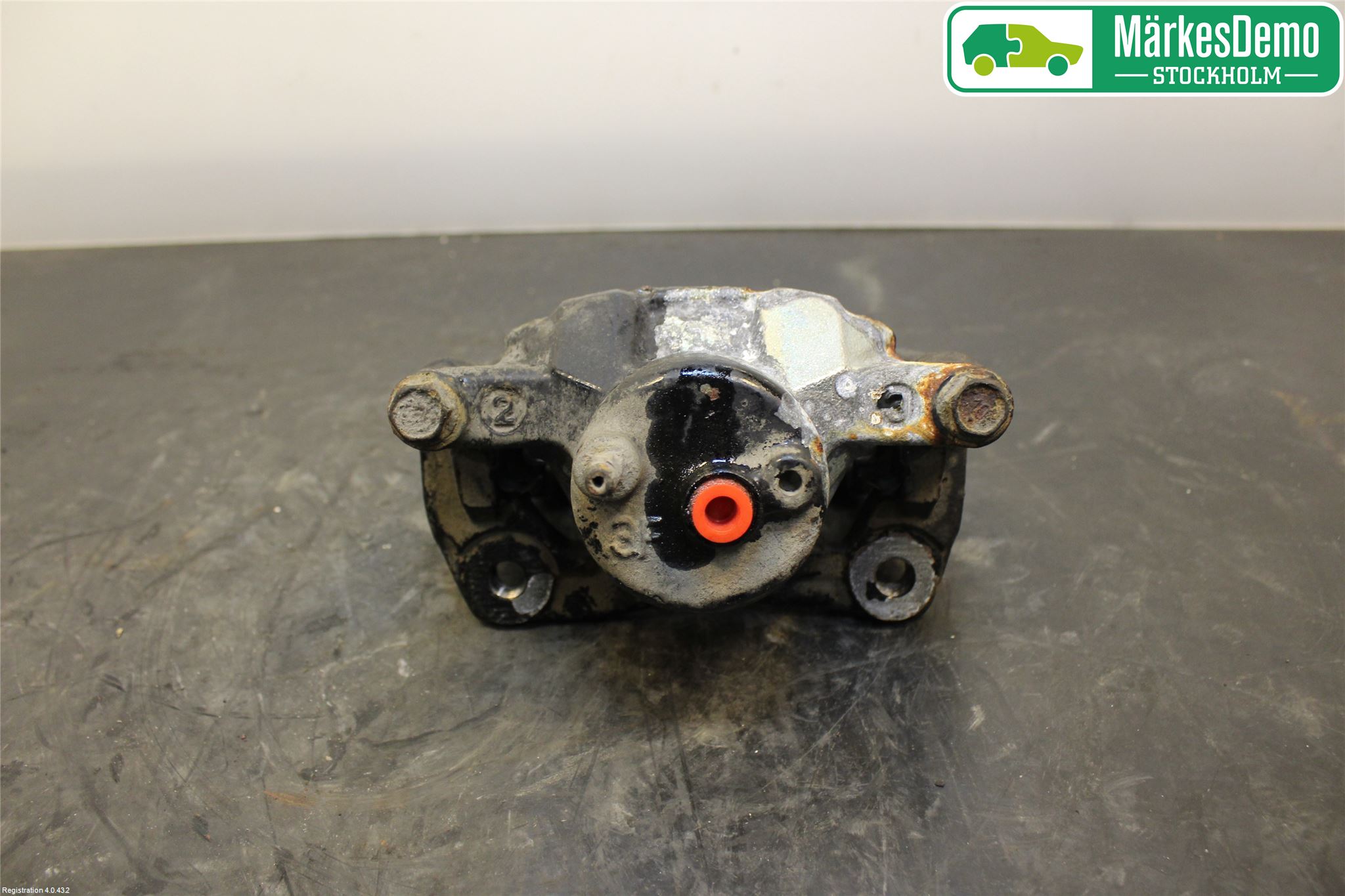 Toyota YARIS P1 03-05 Bremsecaliper Foran Venstre