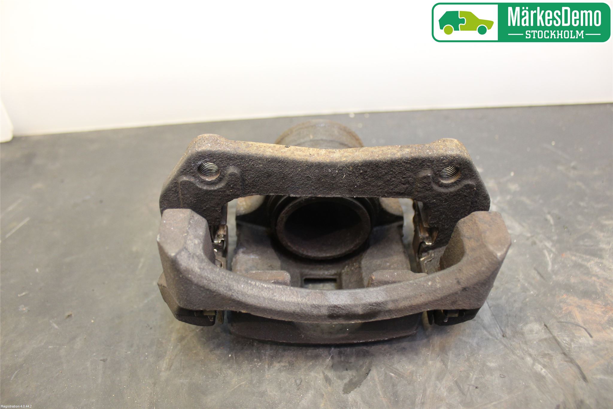 Mazda 2 (DE) 08-15 Bremsecaliper Foran Venstre
