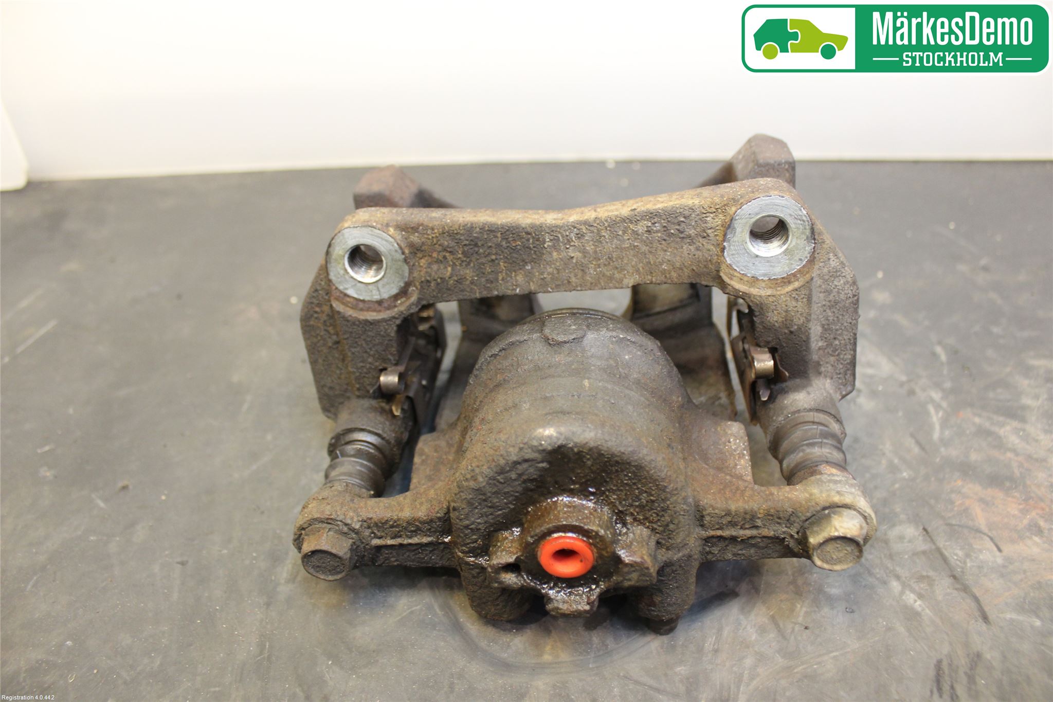 Mazda 2 (DE) 08-15 Bremsecaliper Foran Venstre
