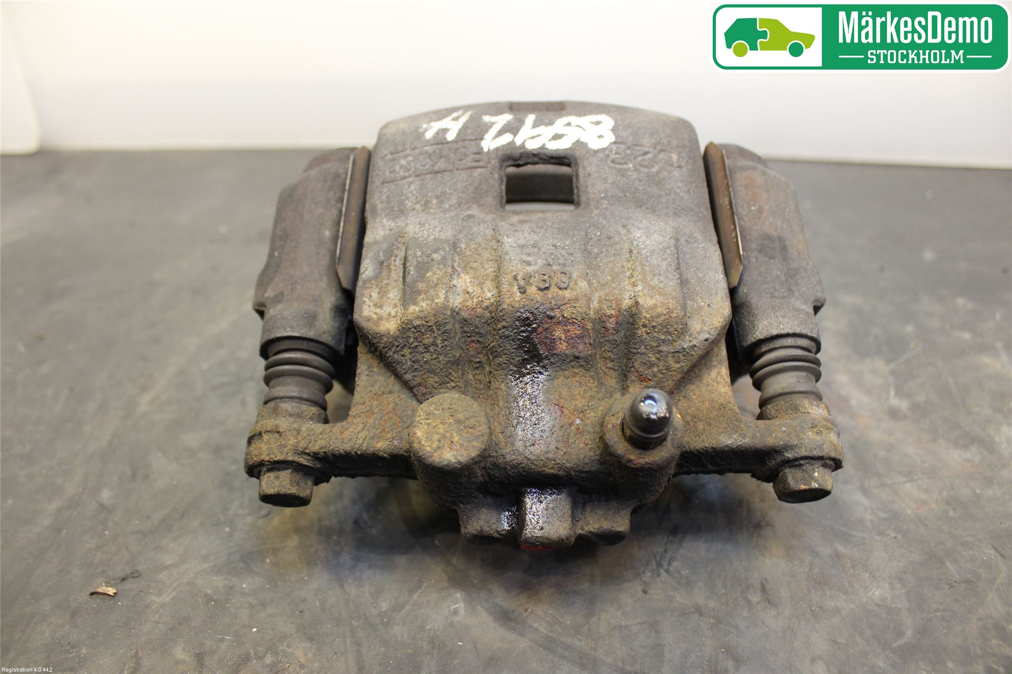 Mazda 2 (DE) 08-15 Bremsecaliper Foran Høyre