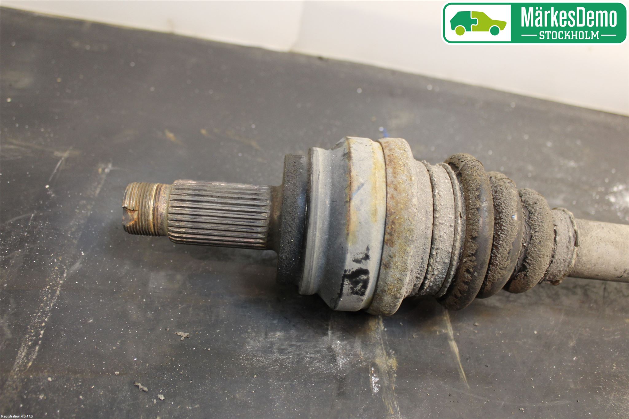 BMW 5 F10/F11/F18 09-17 Drivaksel Bak Kompl Høyre