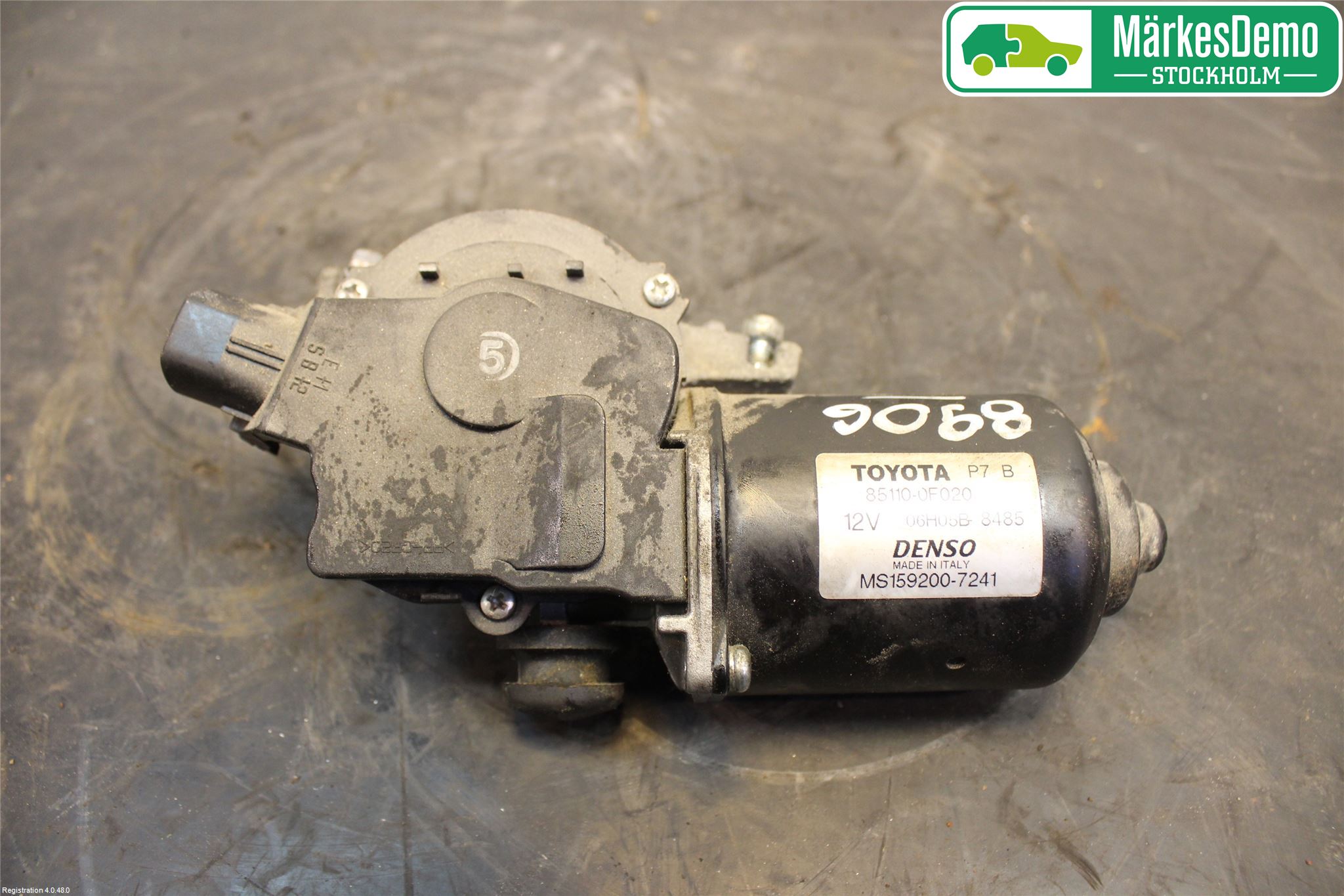 Toyota COROLLA VERSO 04-07 Viskermotor Frontrute
