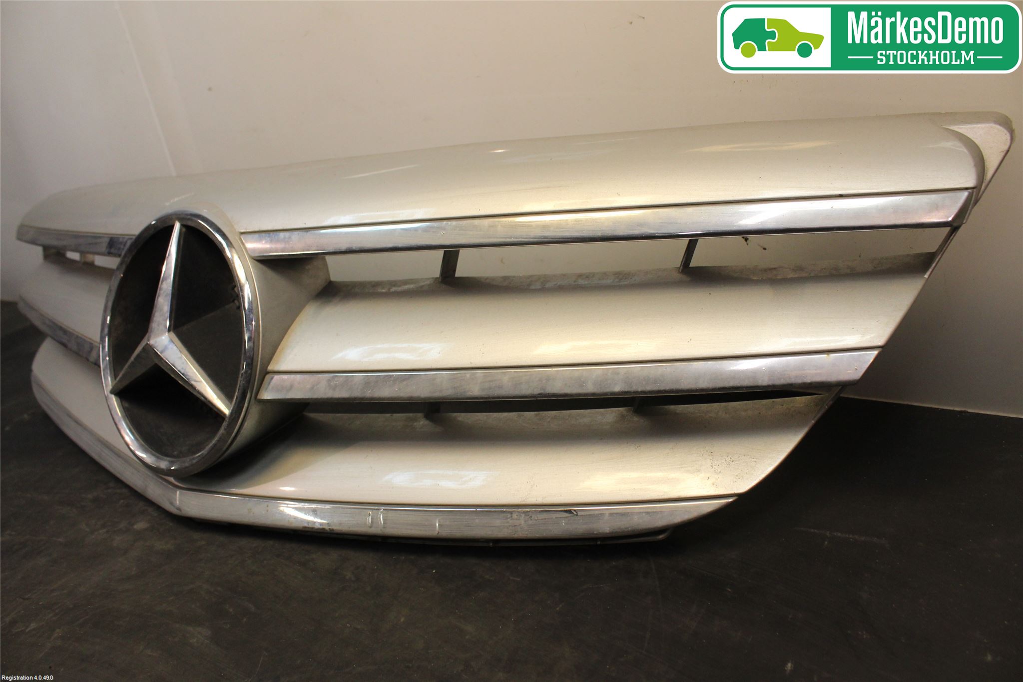 Mercedes-Benz MB B-KLASS (W245) 05-12 Grill Komplett