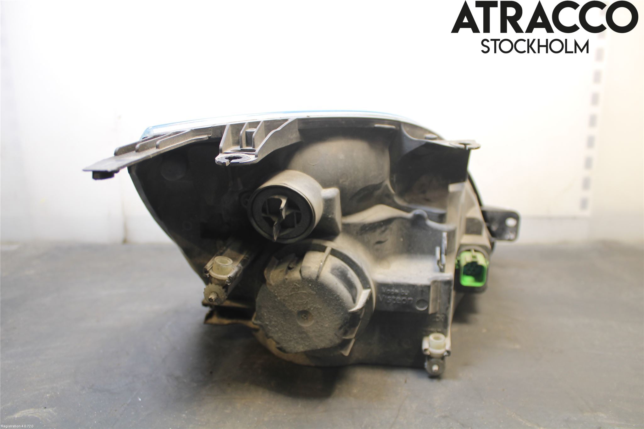 Ford FIESTA     02-05 Frontlykt Venstre