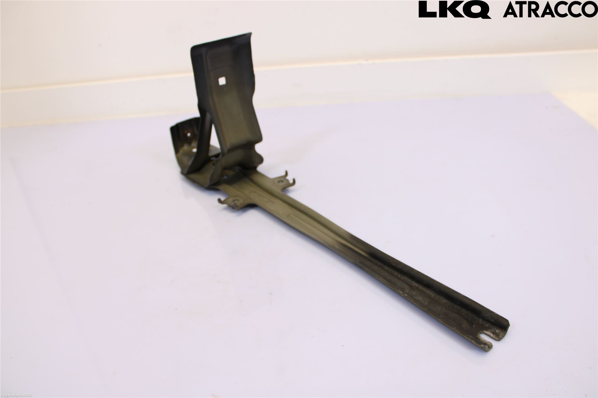 Toyota AVENSIS 16-18 Frontplate