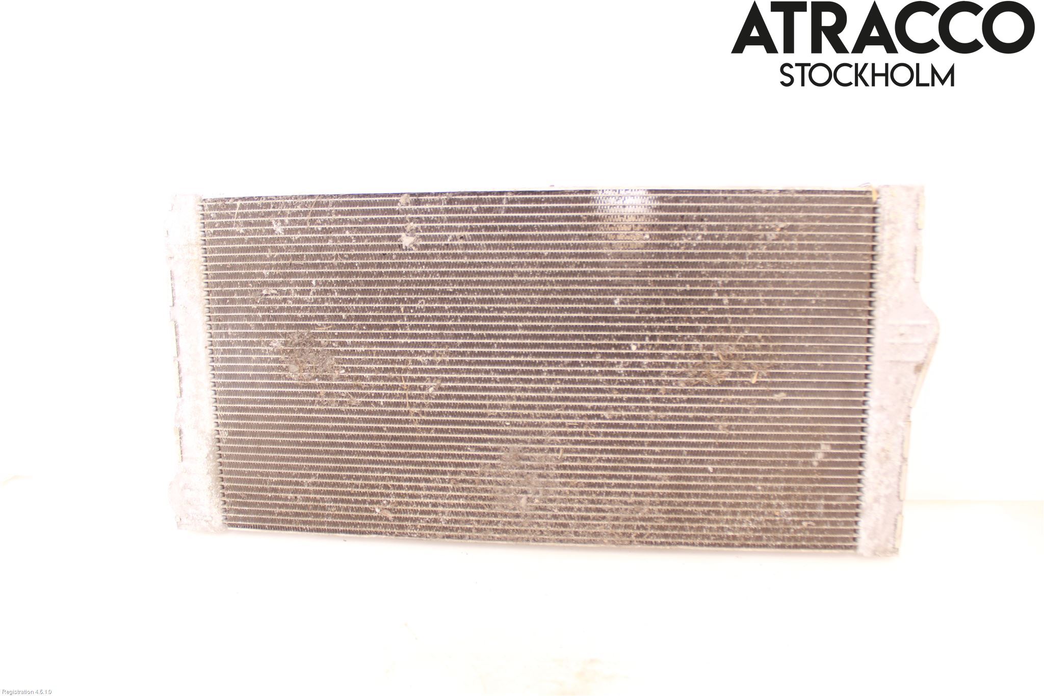 BMW 5 F10/F11/F18 09-17 Radiator Automat
