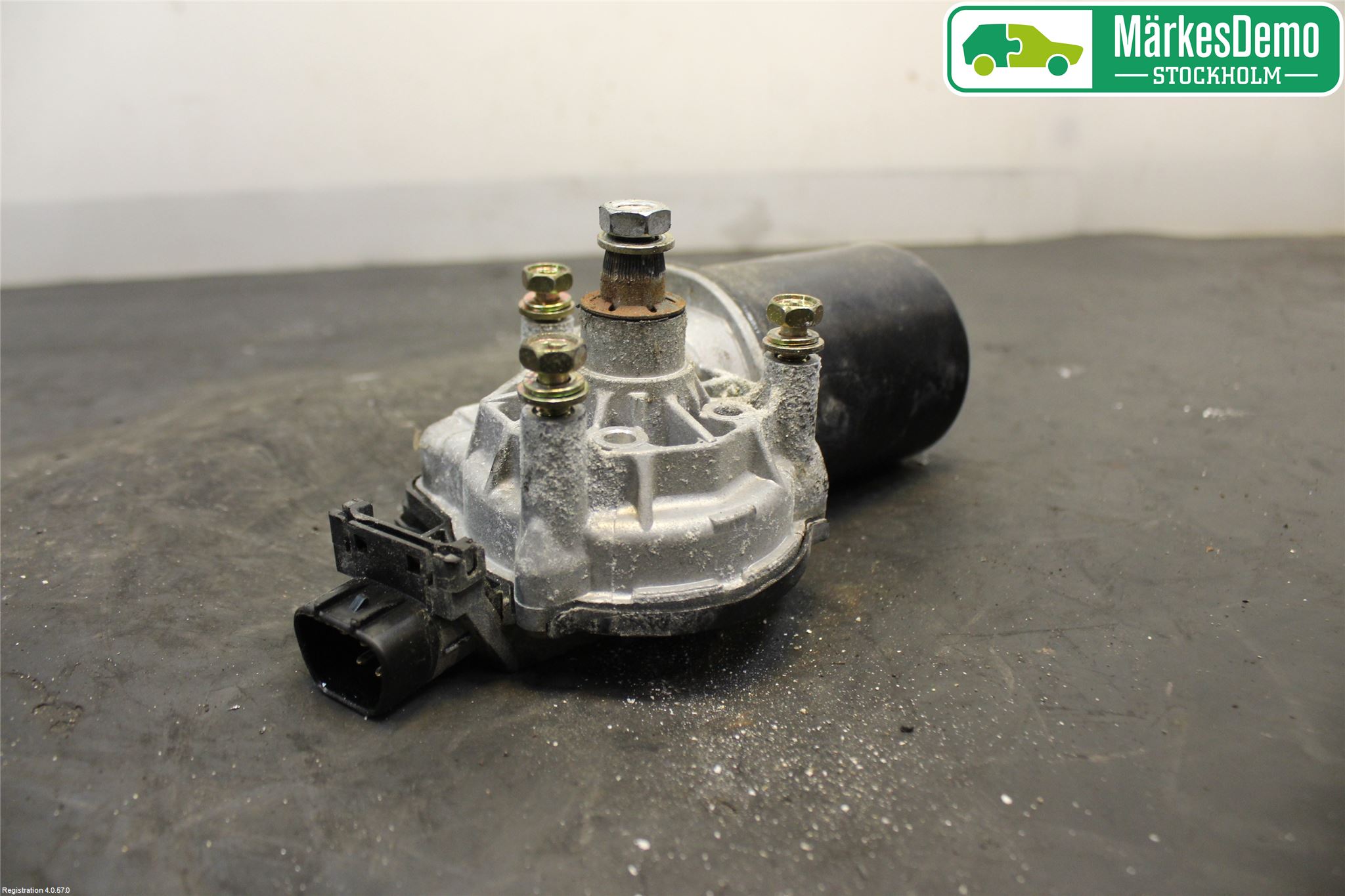 Toyota AVENSIS VERSO Viskermotor Frontrute