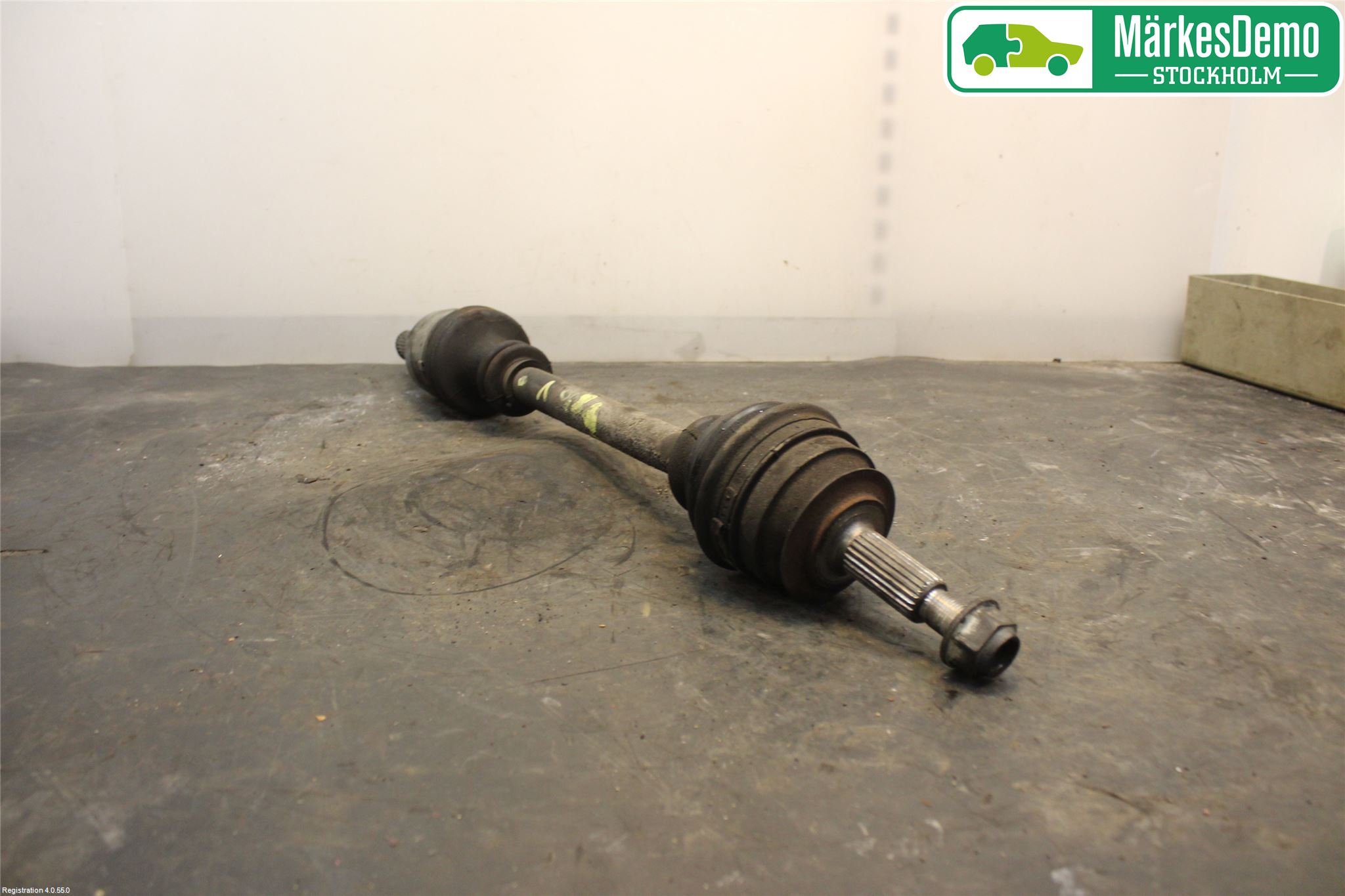 Volvo 460 90-96 Drivaksel Foran Kompl Venstre