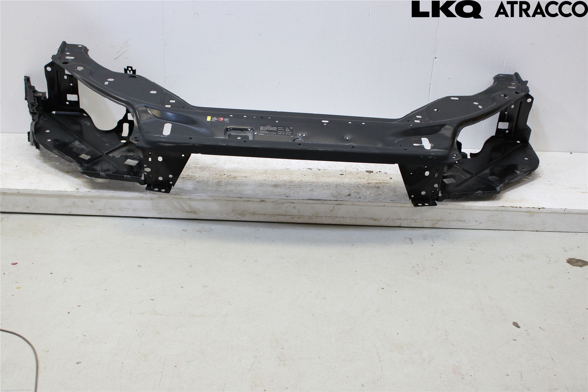 Volvo V70 08-13 Panserlåsplate-Bjelke