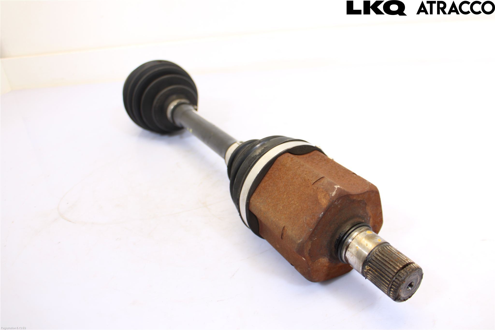 Volkswagen VW TRANSP/CARAVELLE (T6) 16-22 Drivaksel Foran Kompl Venstre