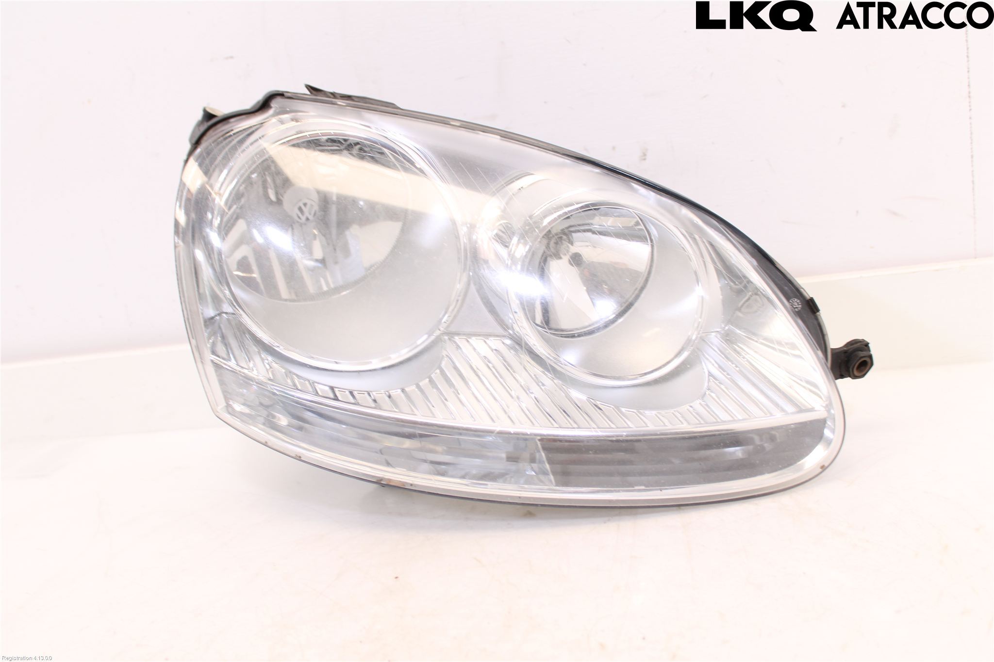 Volkswagen VW GOLF V 04-09 Frontlykt Høyre