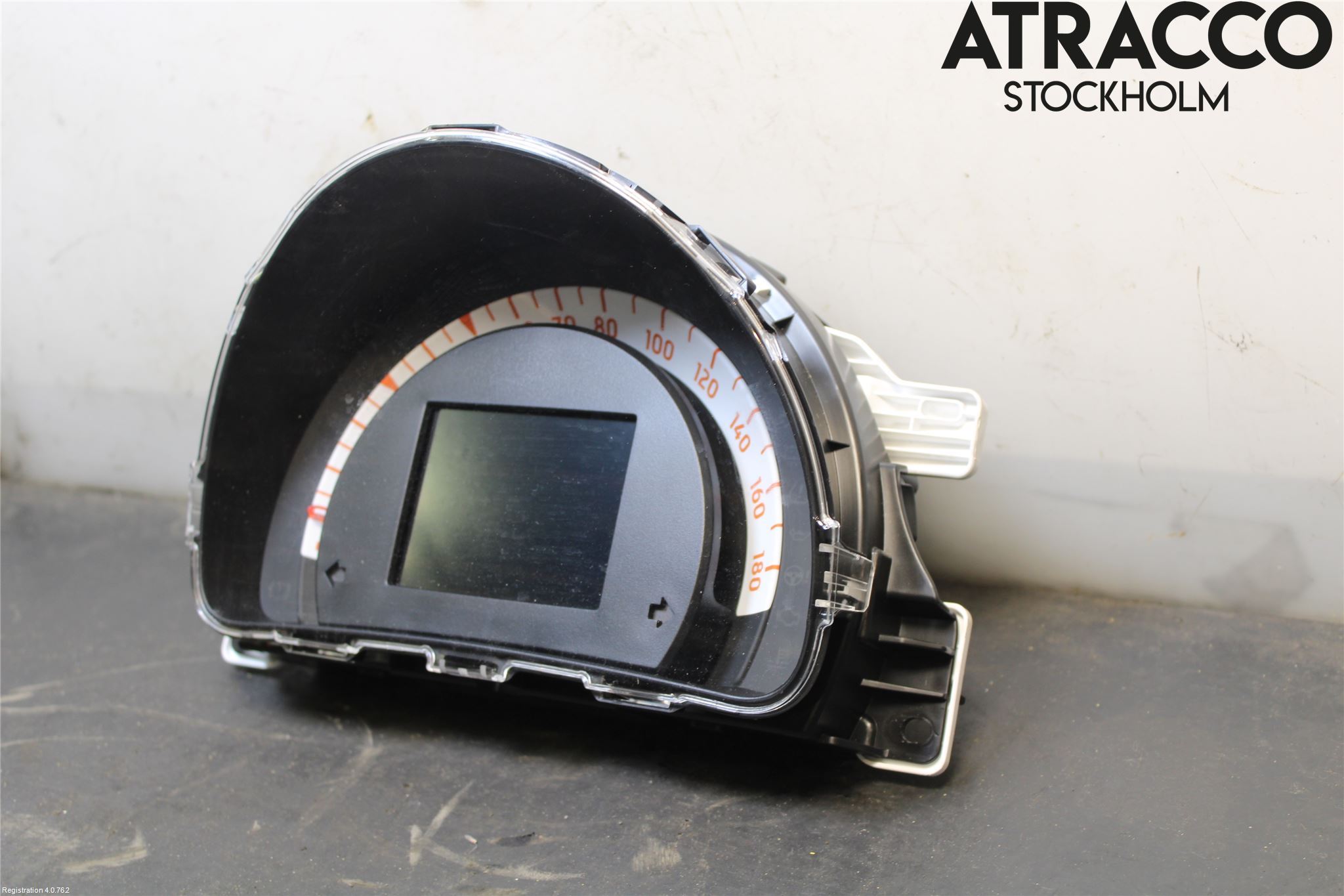 Smart FORTWO III 15-24 Instr Kombinert