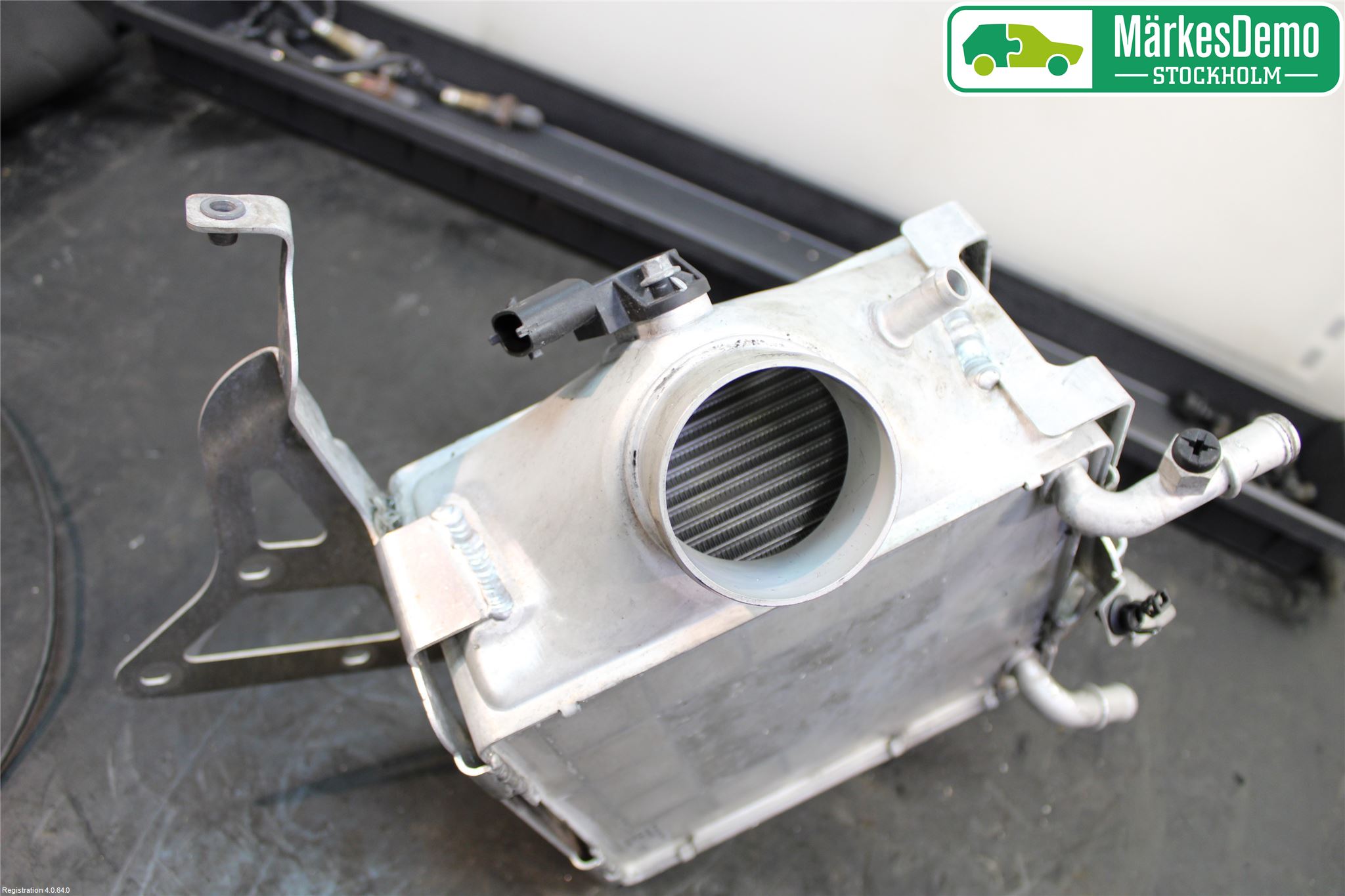 McLAREN Intercooler Radiator